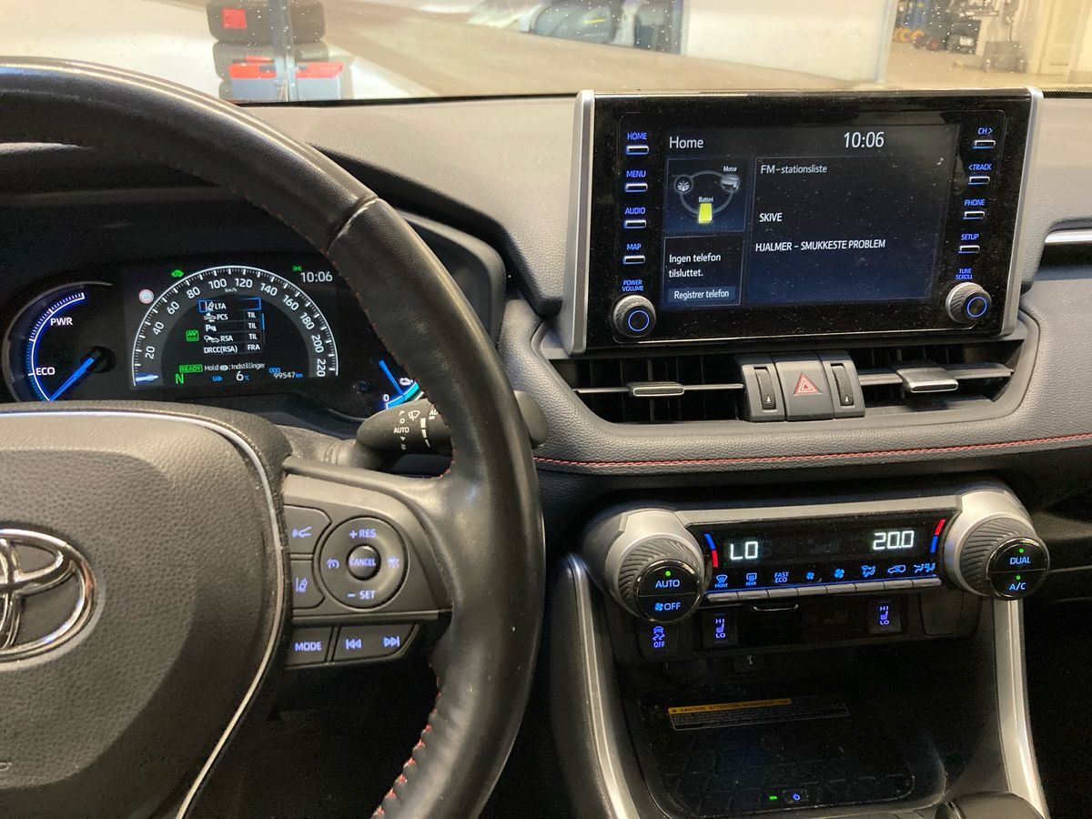 Billede af Toyota RAV4 Plug-in 2,5 Plugin-hybrid H3 Comfort AWD 306HK 5d 6g Aut.