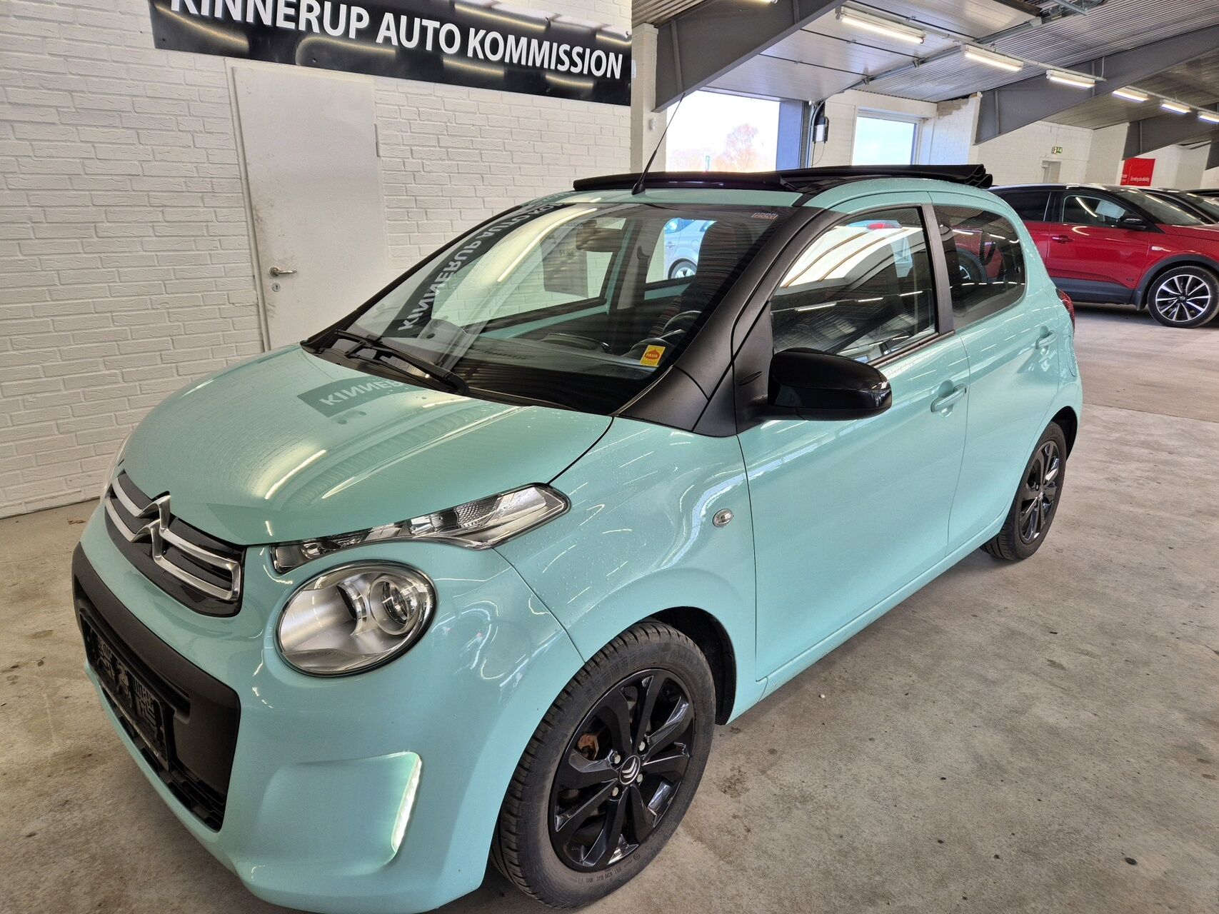 Billede af Citroën C1 1,0 VTi Airscape Iconic start/stop 68HK 5d