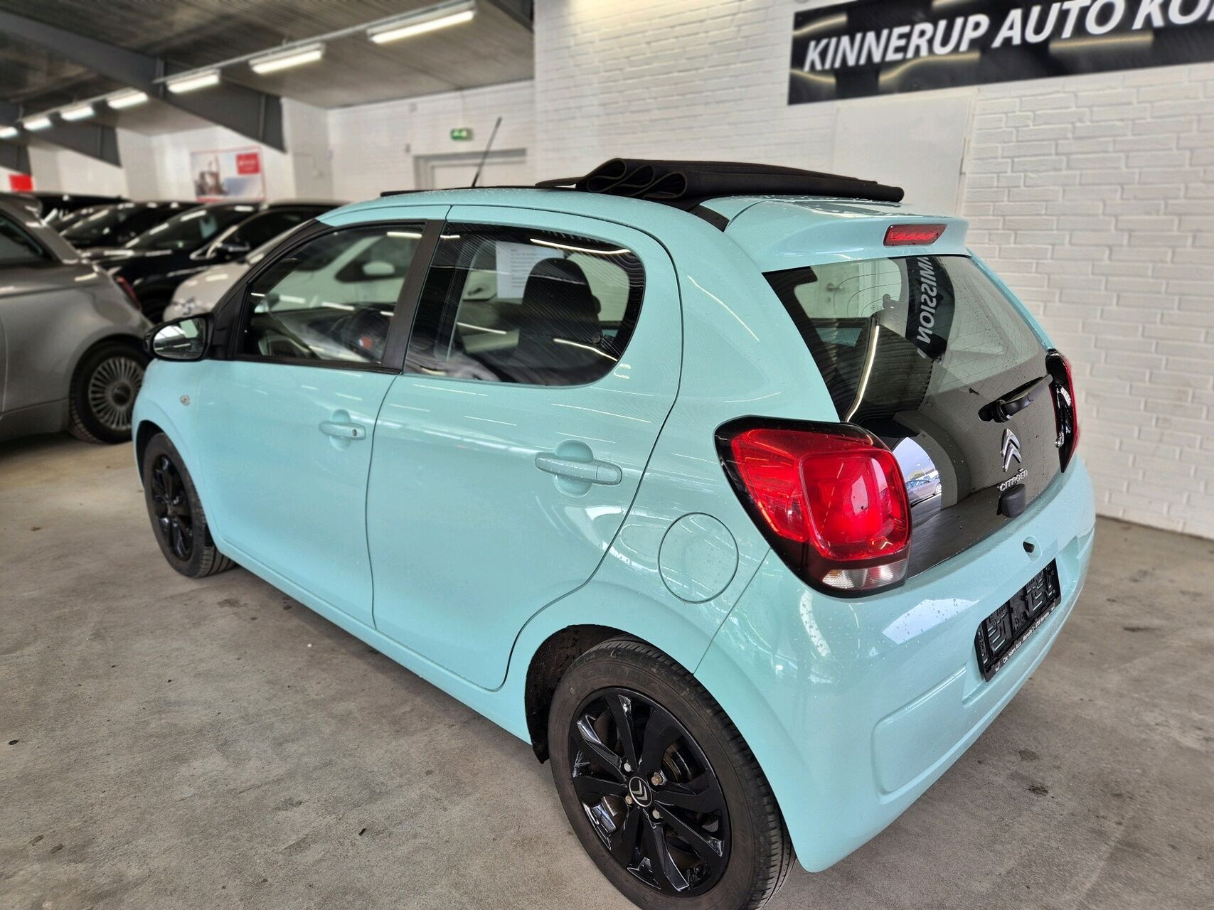 Billede af Citroën C1 1,0 VTi Airscape Iconic start/stop 68HK 5d