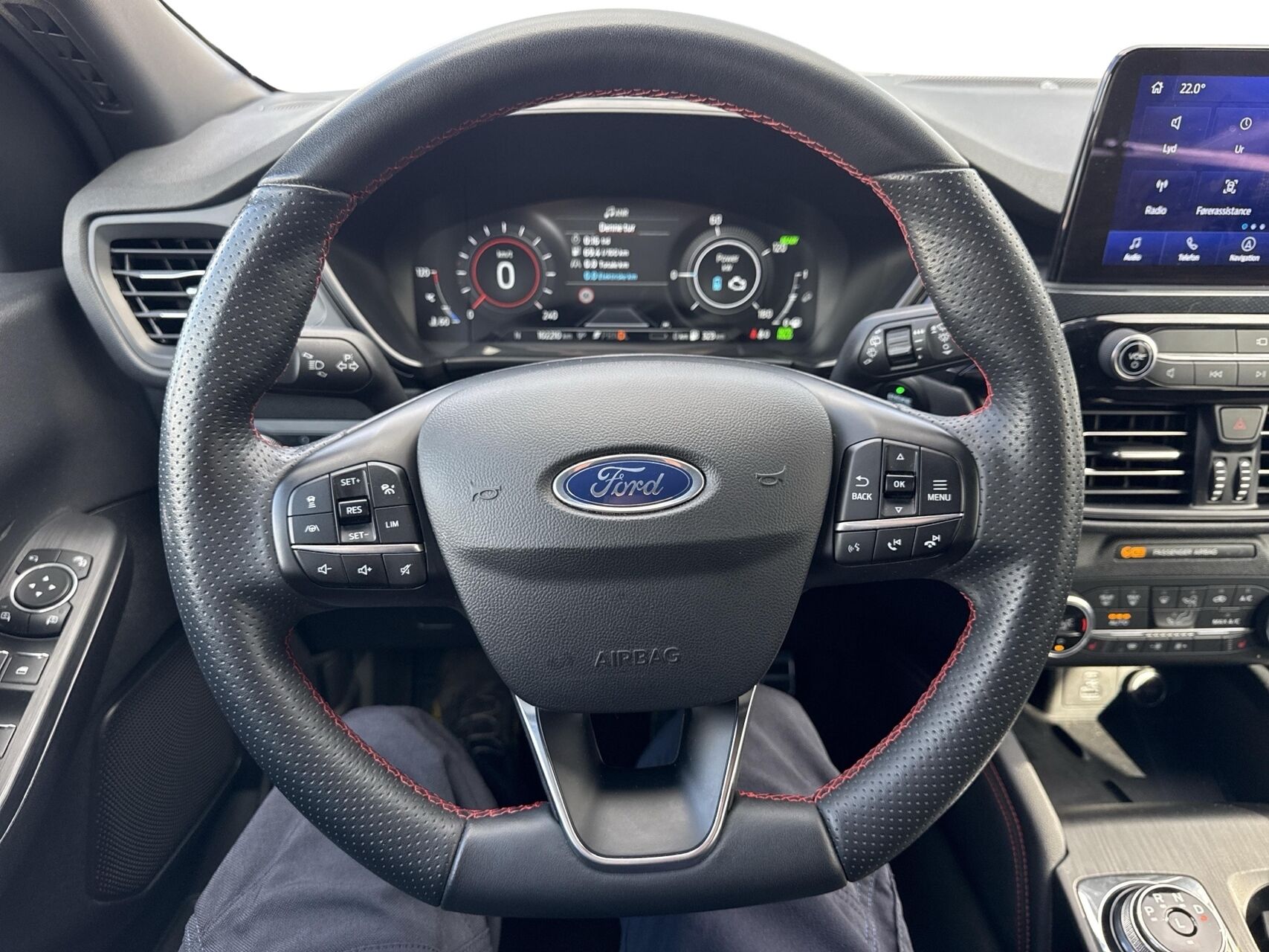 Billede af Ford Kuga 2,5 Plugin-hybrid ST-Line X CVT 225HK 5d Trinl. Gear