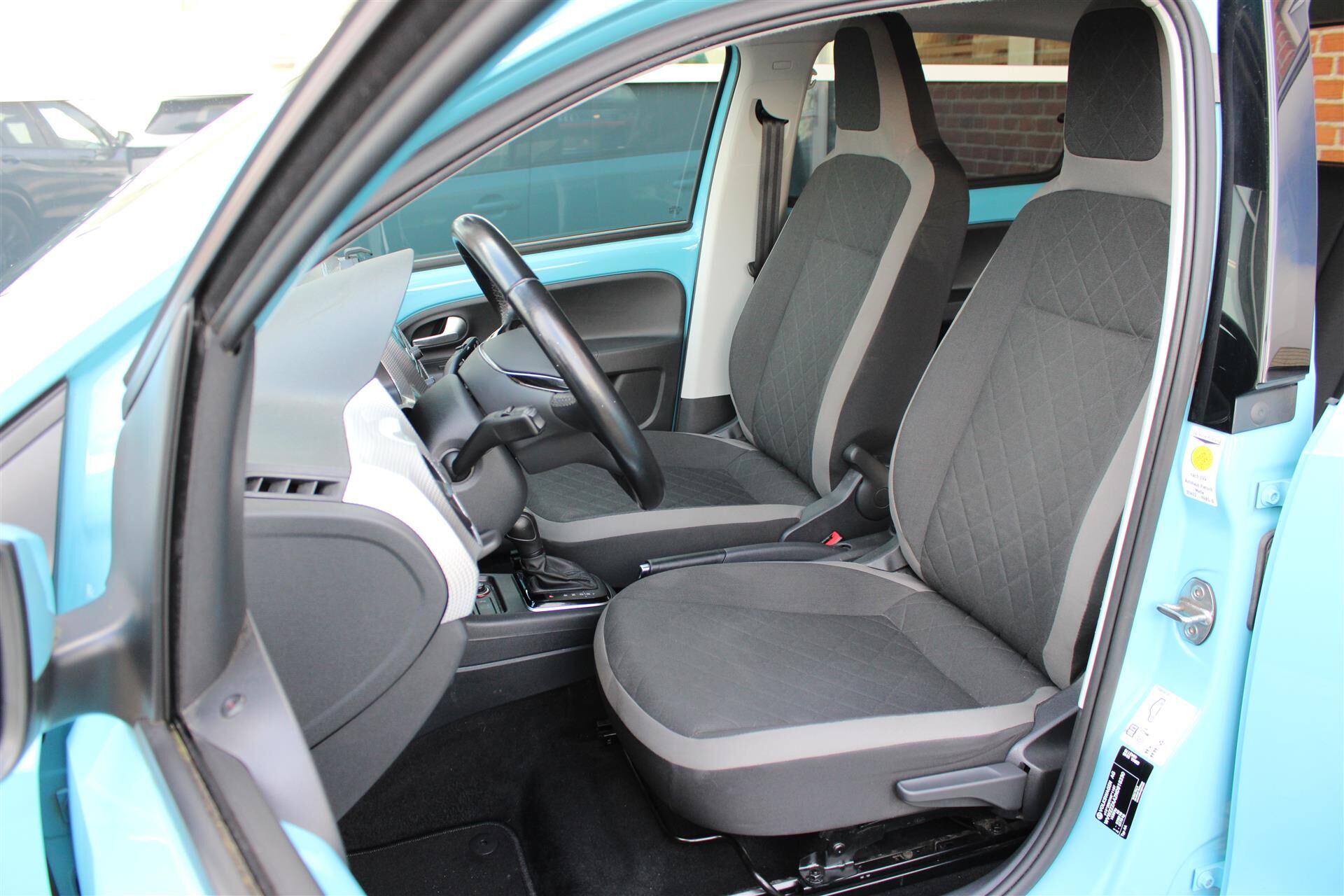 Billede af VW e-up EL 83HK 5d Aut.