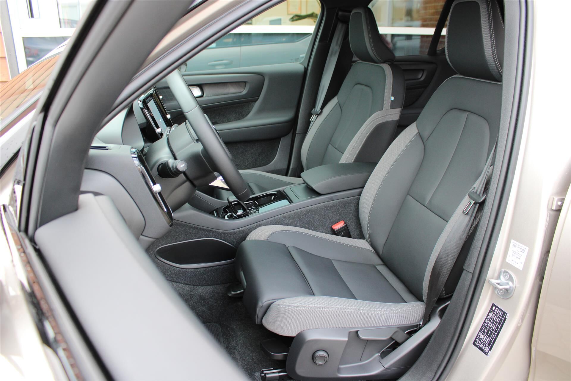 Billede af Volvo XC40 P6 Recharge Plus 231HK 5d Aut.