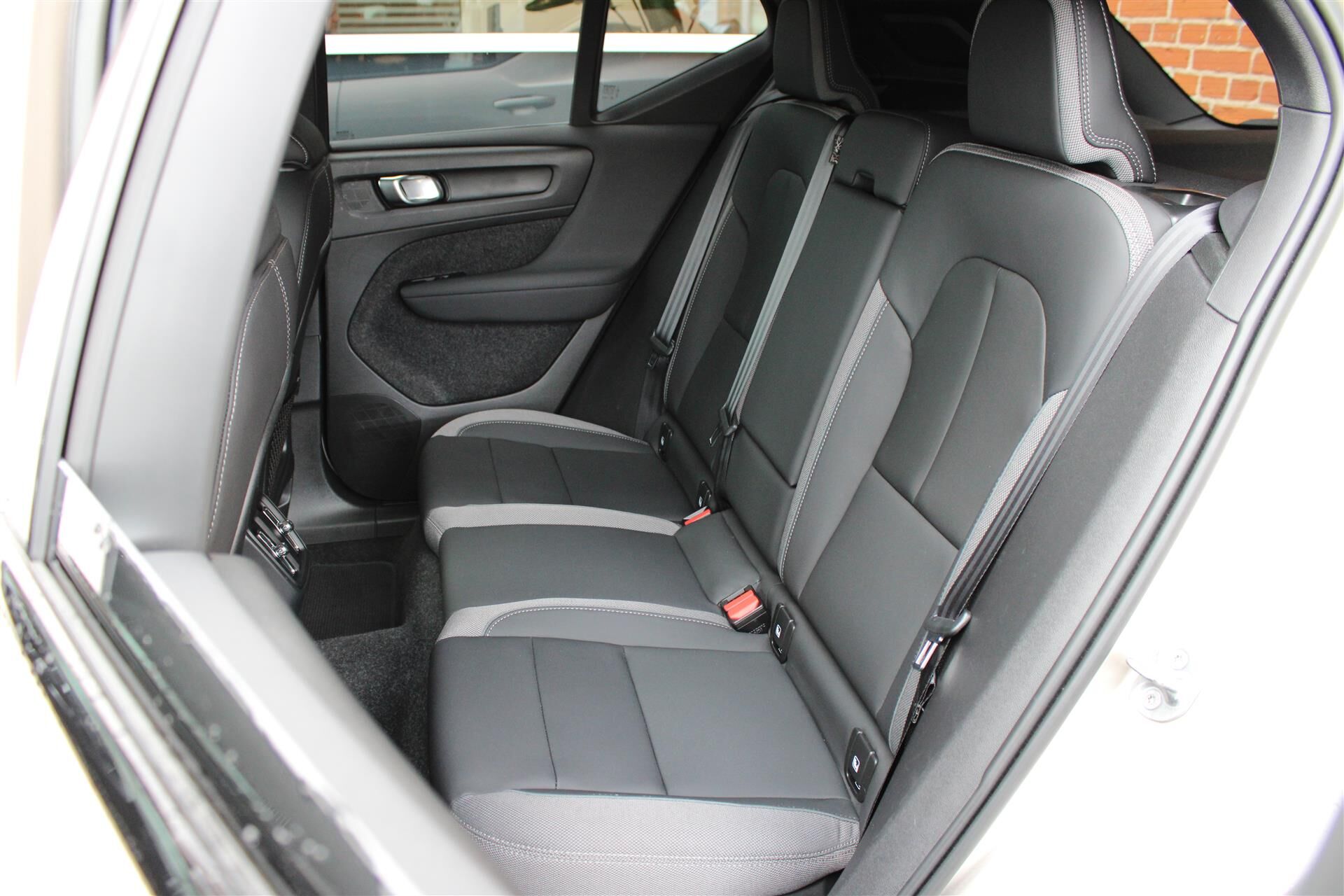 Billede af Volvo XC40 P6 Recharge Plus 231HK 5d Aut.