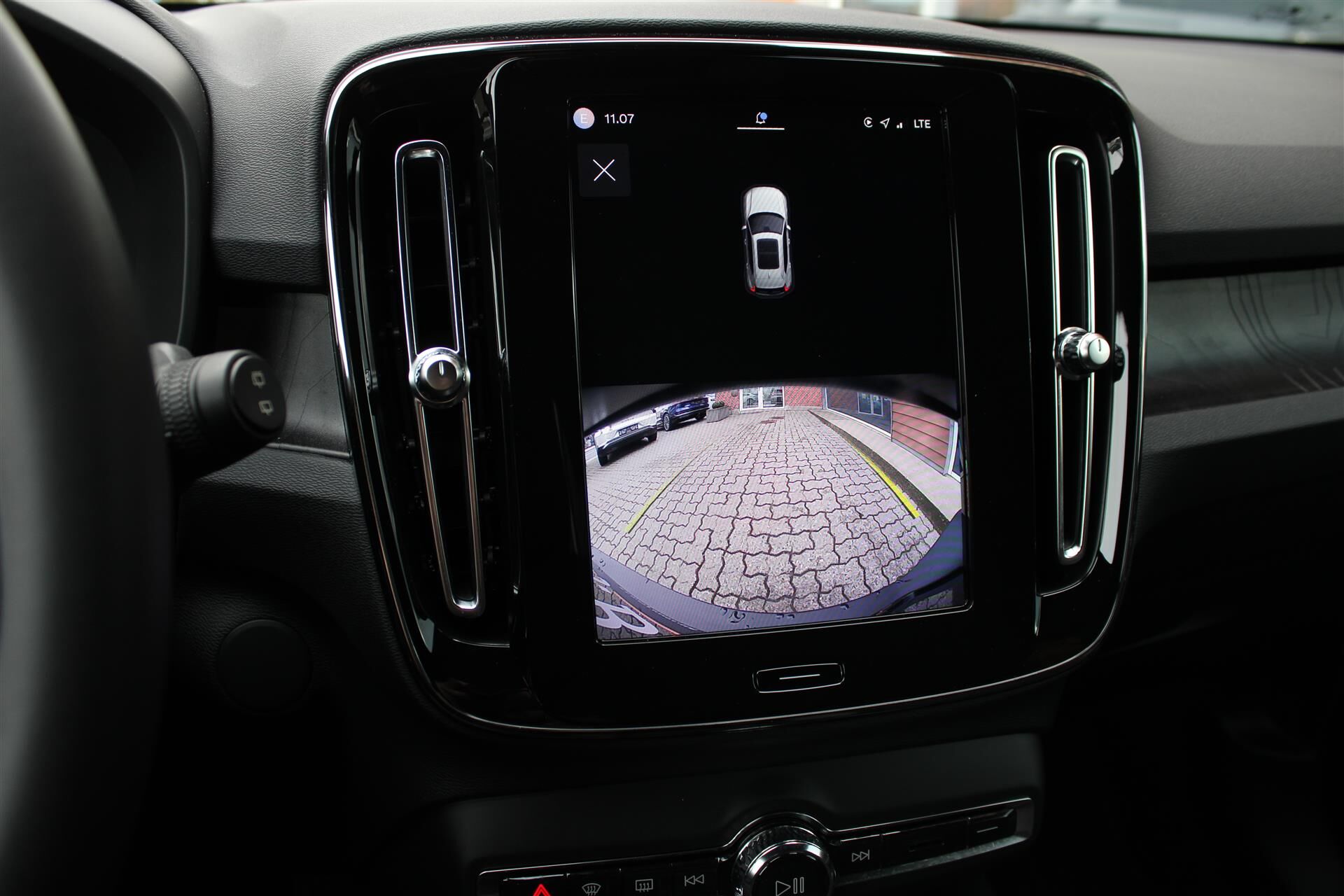 Billede af Volvo XC40 P6 Recharge Plus 231HK 5d Aut.