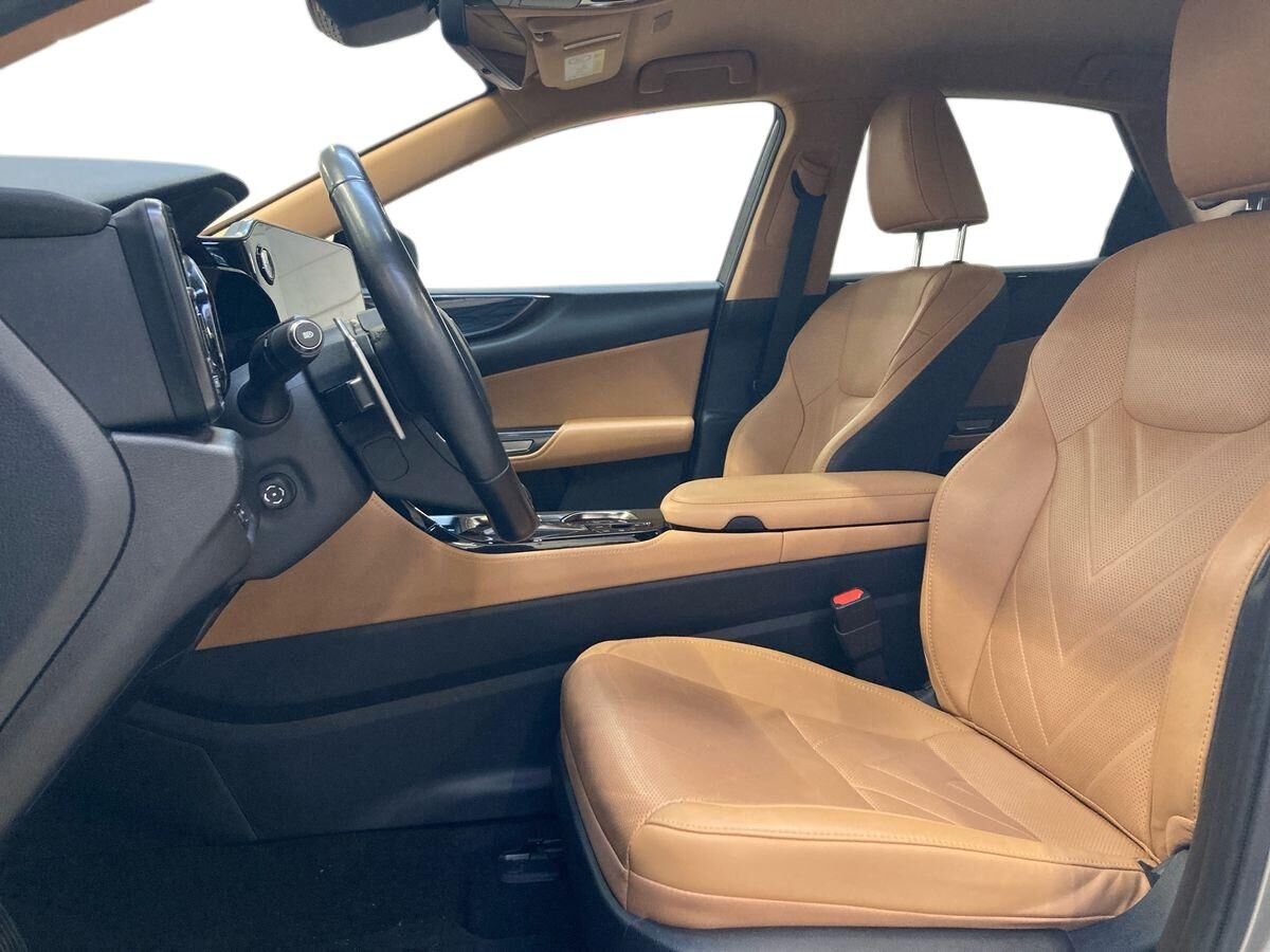 Billede af Lexus NX 450h+ 2,5 Plugin-hybrid Executive Teknik 4WD 309HK 5d Trinl. Gear