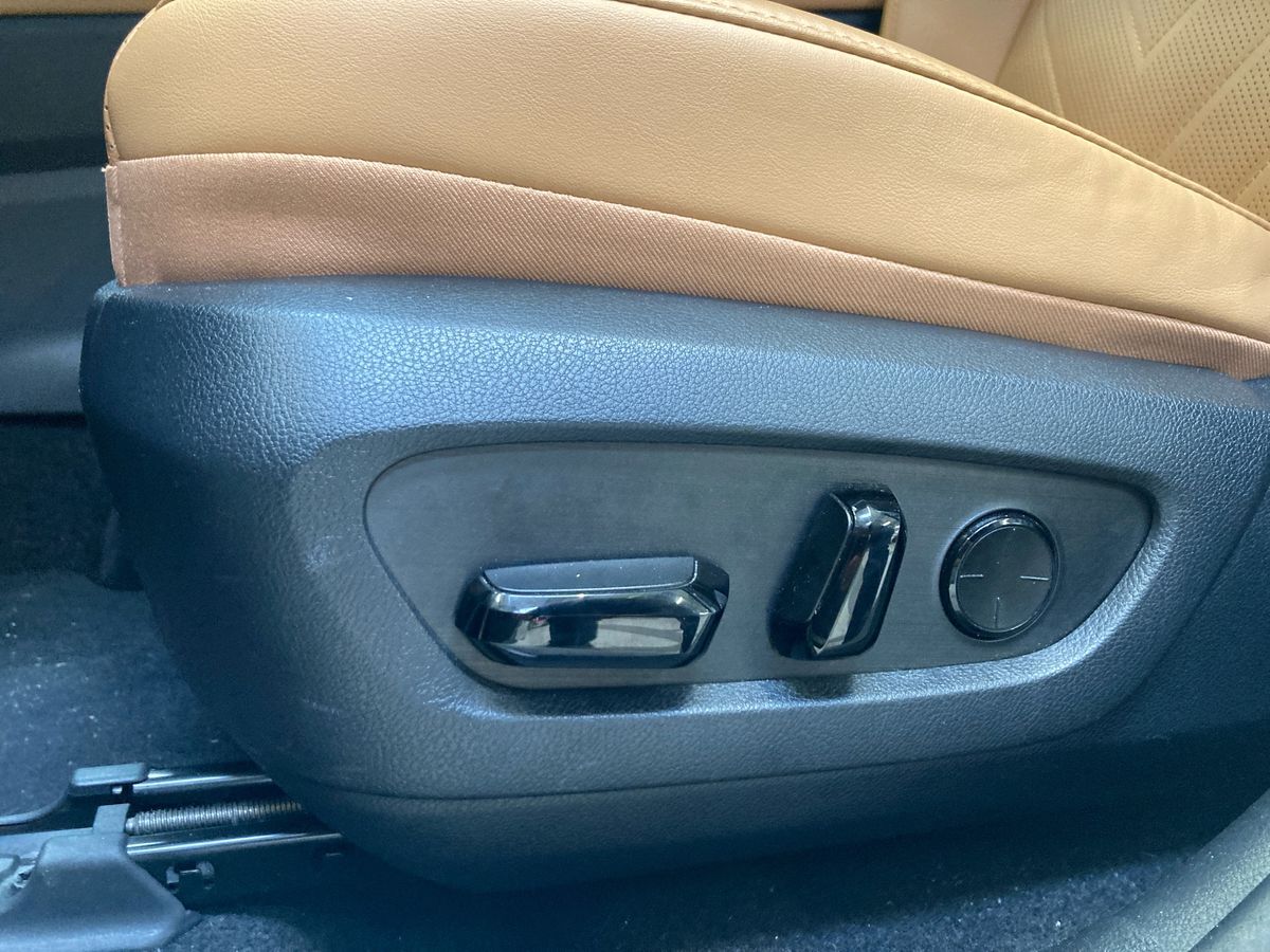 Billede af Lexus NX 450h+ 2,5 Plugin-hybrid Executive Teknik 4WD 309HK 5d Trinl. Gear