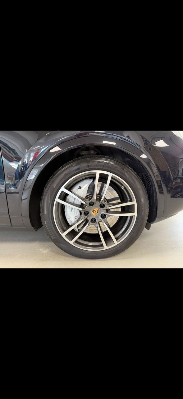 Billede af Porsche Cayenne Turbo 4,0 4WD Tiptr. 550HK 5d 8g Aut.