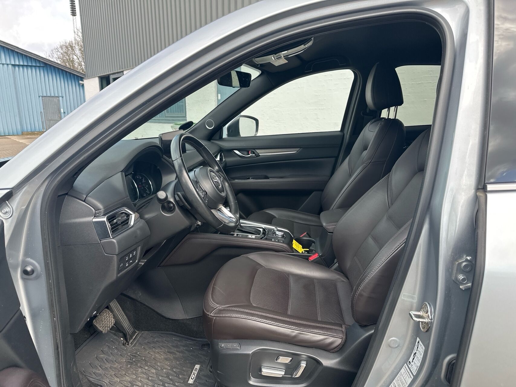 Billede af Mazda CX-5 2,0 Skyactiv-G Cosmo m. Luxury Pack 165HK 5d 6g Aut.