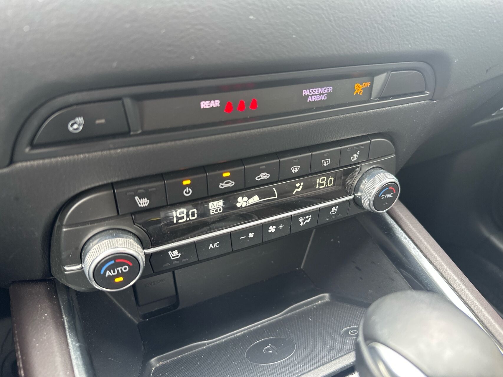 Billede af Mazda CX-5 2,0 Skyactiv-G Cosmo m. Luxury Pack 165HK 5d 6g Aut.