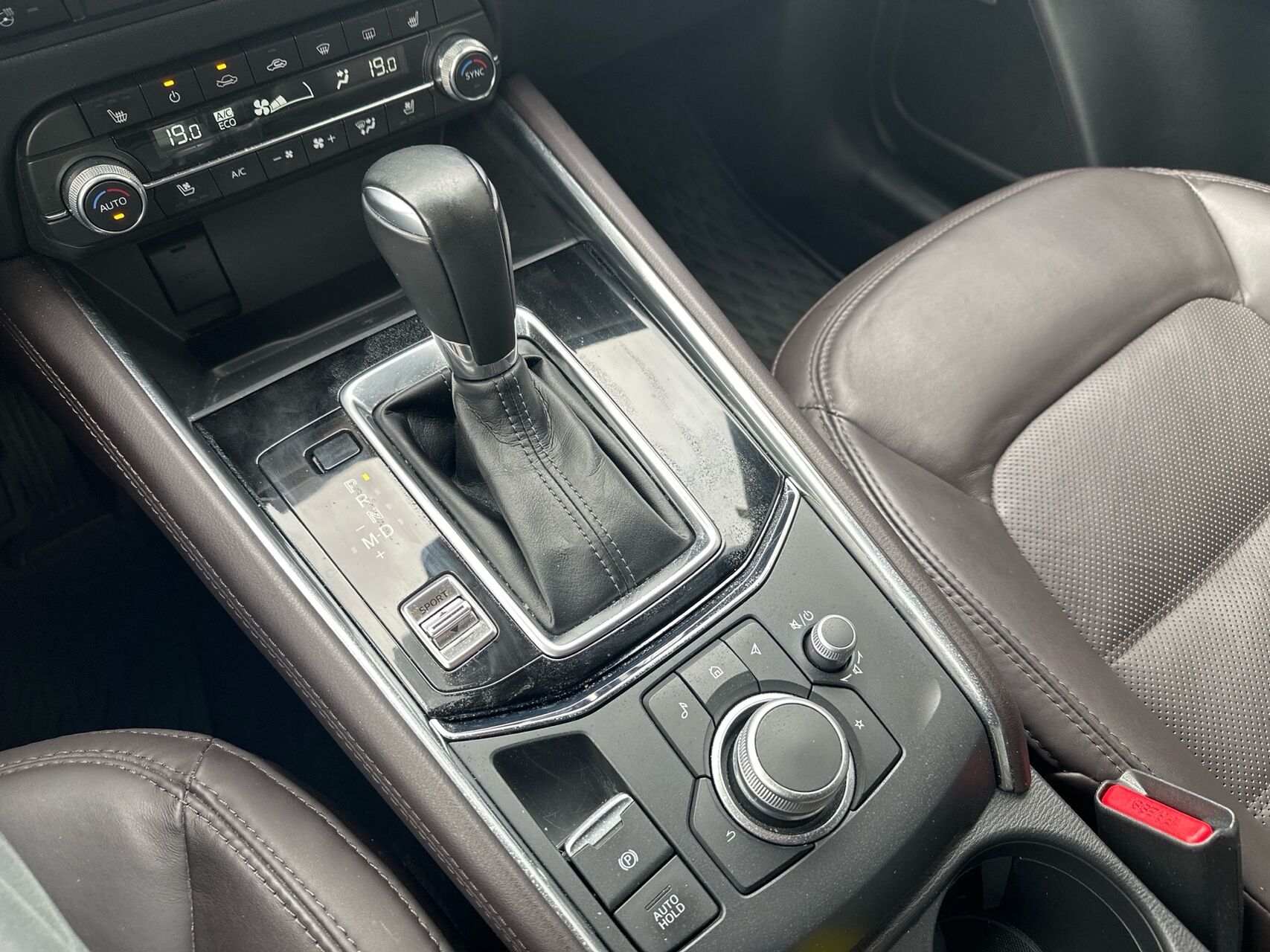 Billede af Mazda CX-5 2,0 Skyactiv-G Cosmo m. Luxury Pack 165HK 5d 6g Aut.