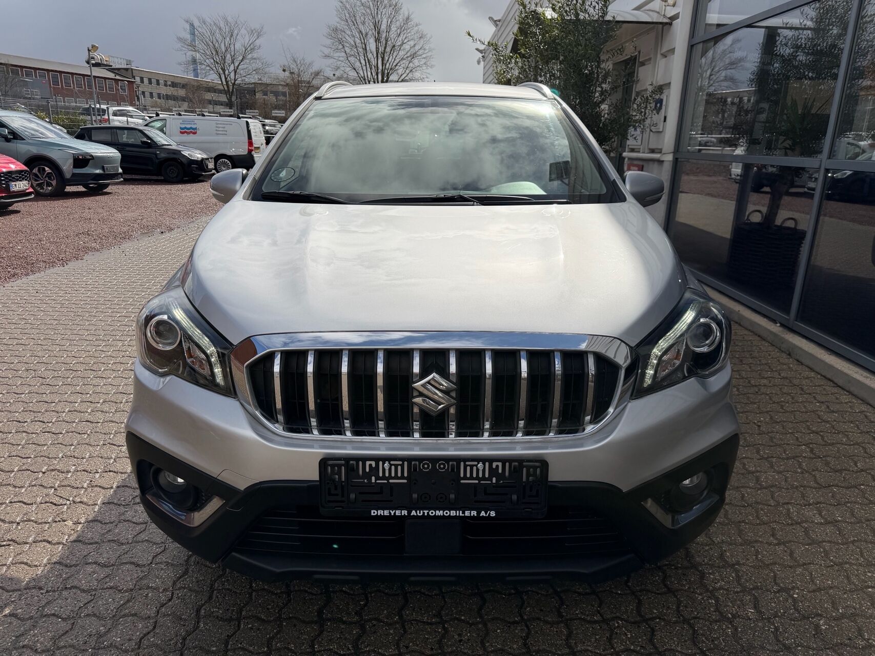 Billede af Suzuki S-Cross 1,0 Boosterjet Active 112HK 5d