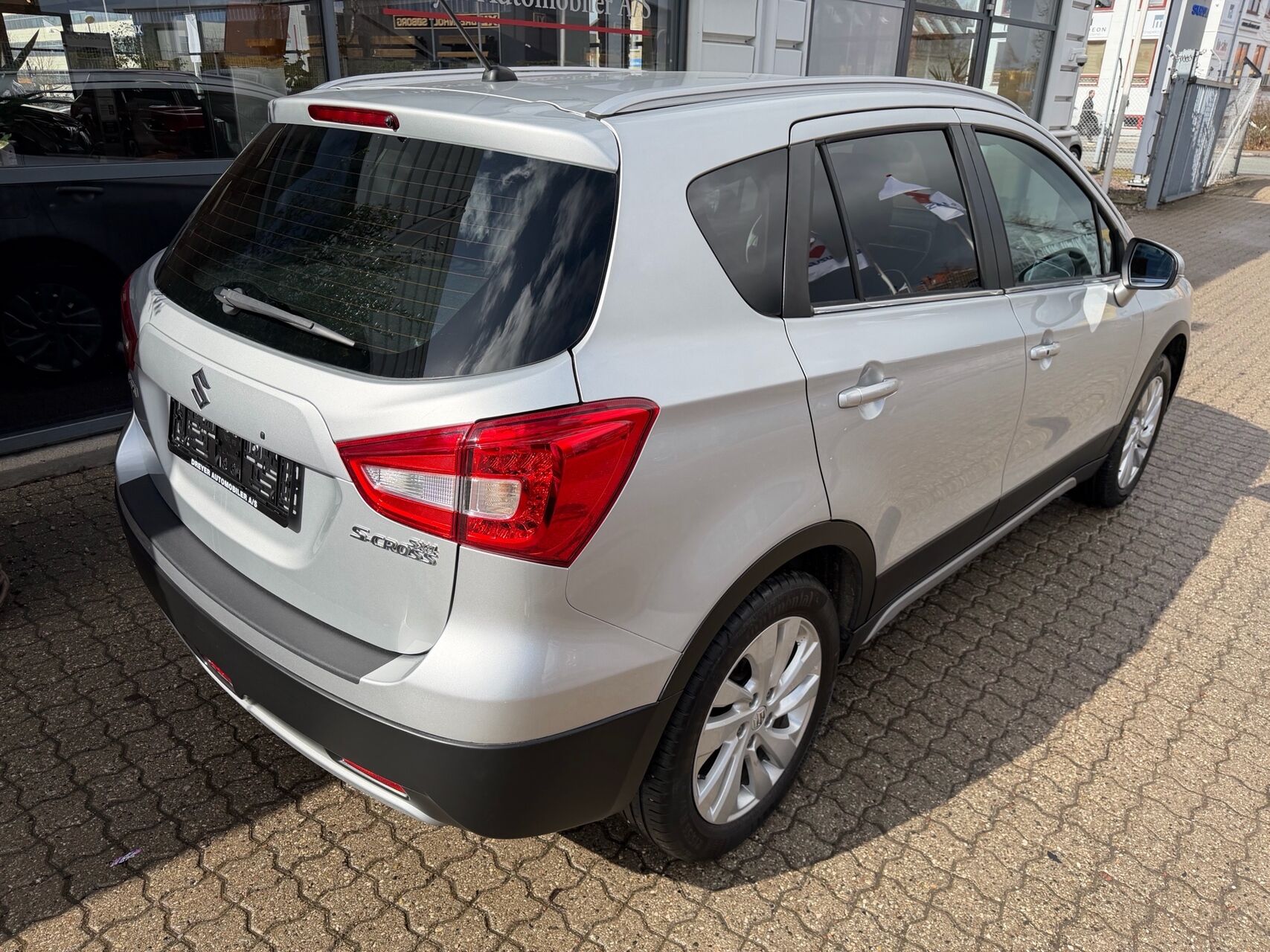 Billede af Suzuki S-Cross 1,0 Boosterjet Active 112HK 5d