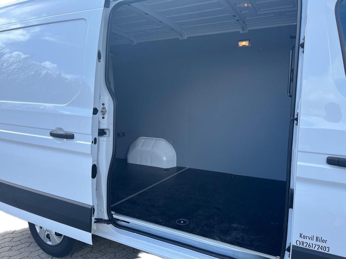 Billede af Nissan Interstar L2H2 2,0 DCi Tekna 150HK Van 6g
