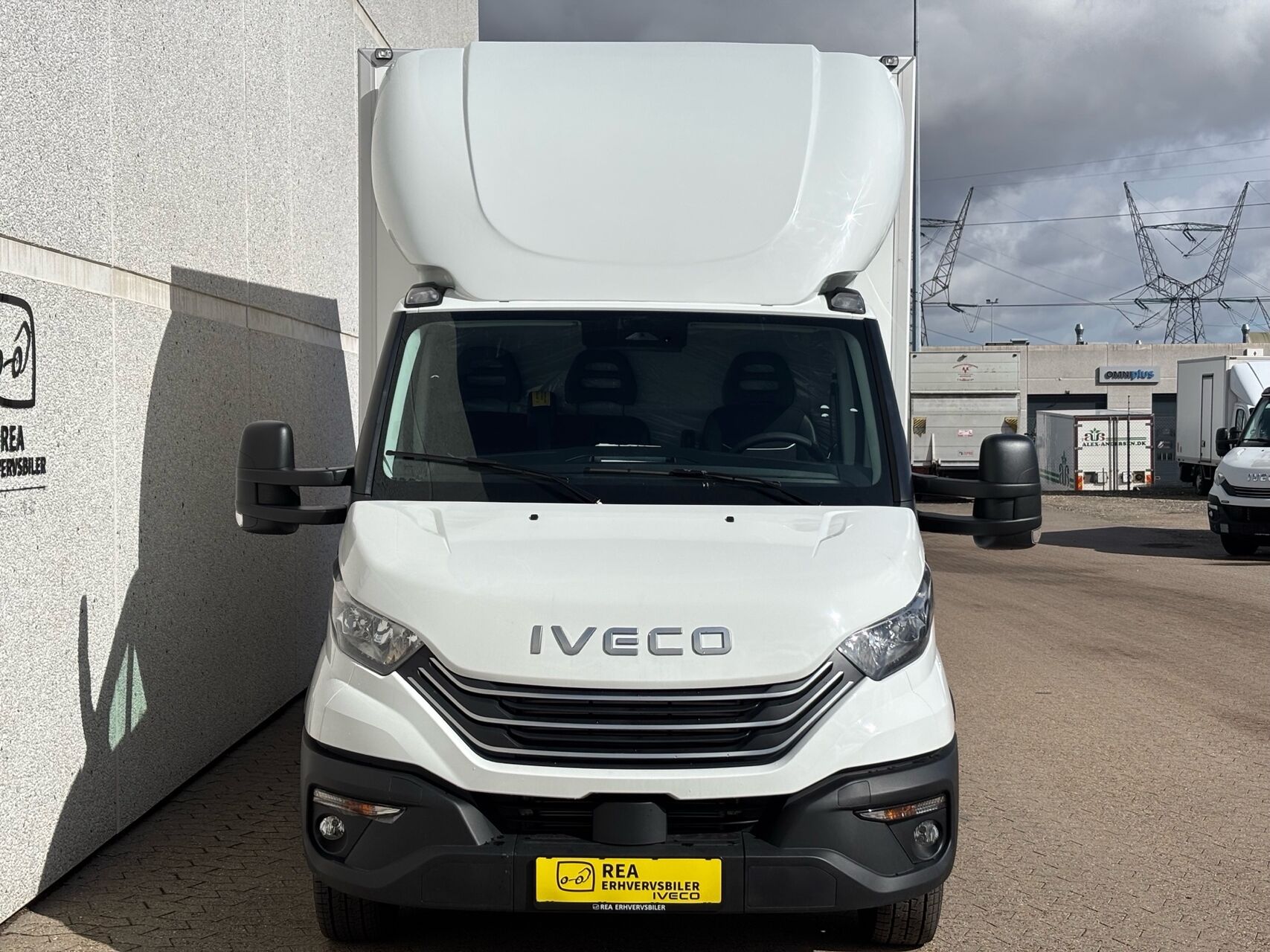 Billede af Iveco Daily 35S18 4100mm 3,0 D 180HK Ladv./Chas. 8g Aut.