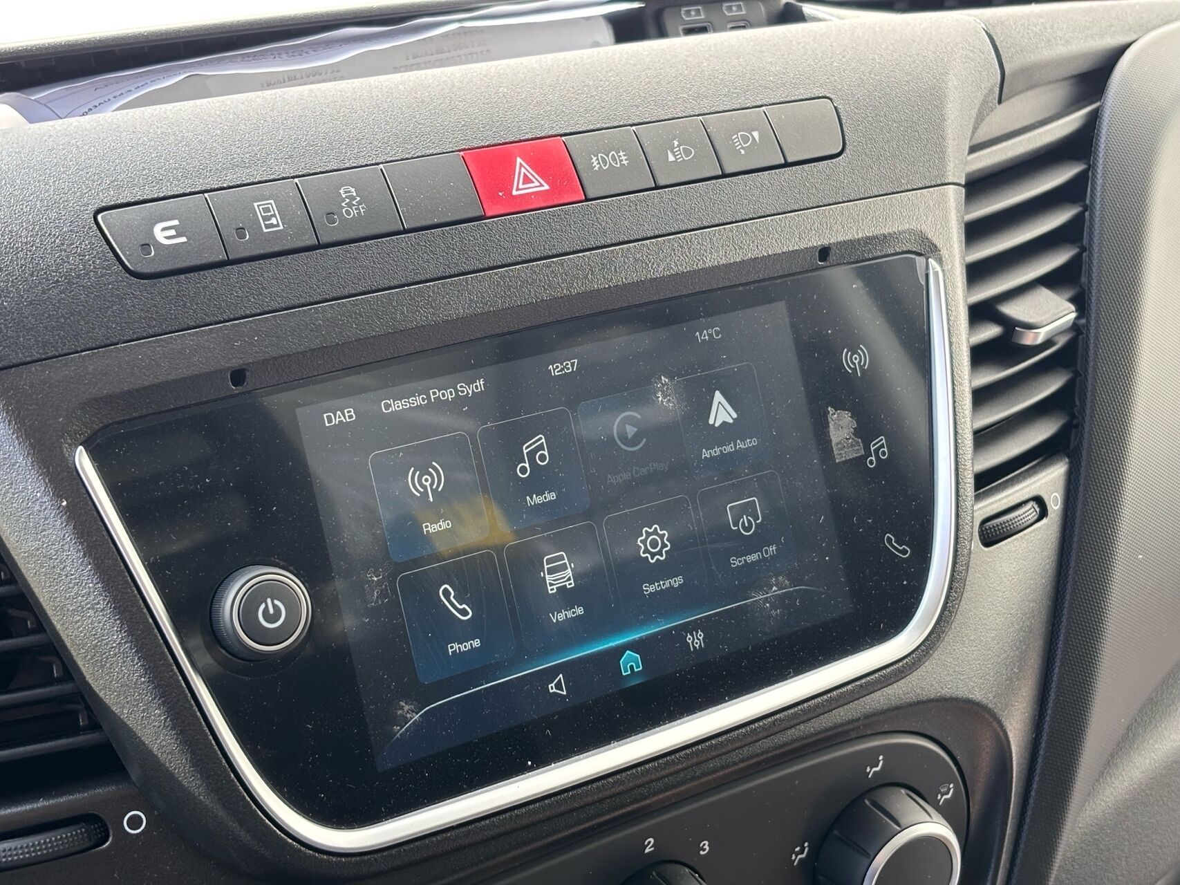 Billede af Iveco Daily 35S18 4100mm 3,0 D 180HK Ladv./Chas. 8g Aut.