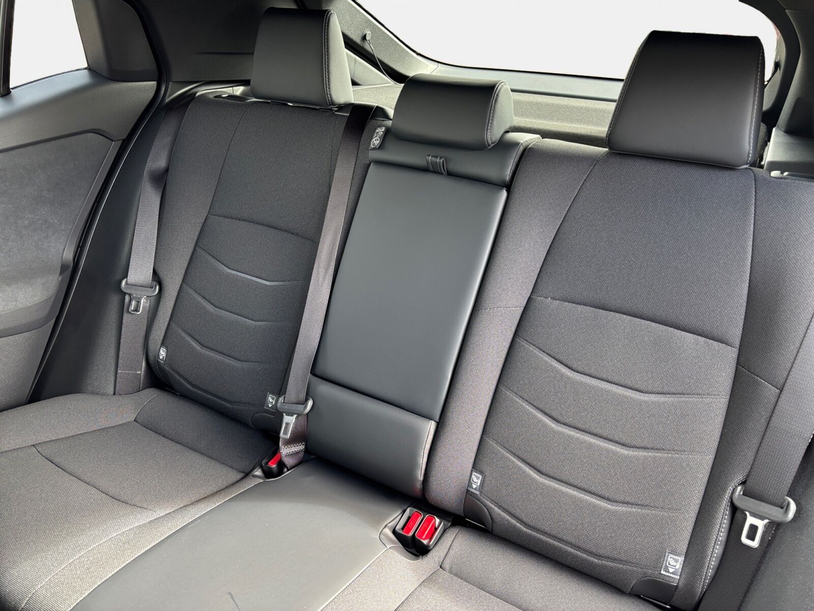 Billede af Toyota C-HR+ EL Active 224HK 5d Aut.