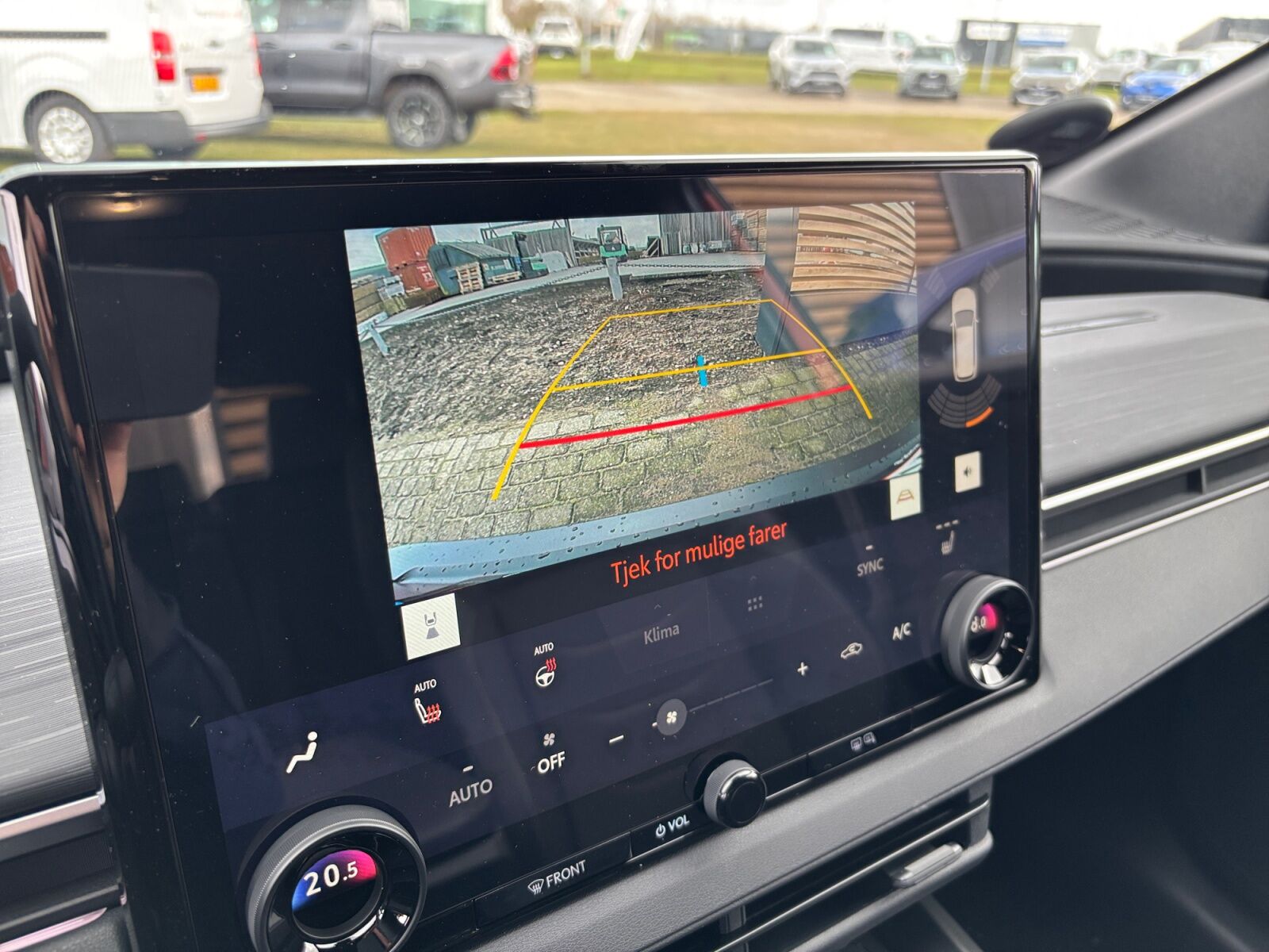 Billede af Toyota C-HR+ EL Active 224HK 5d Aut.