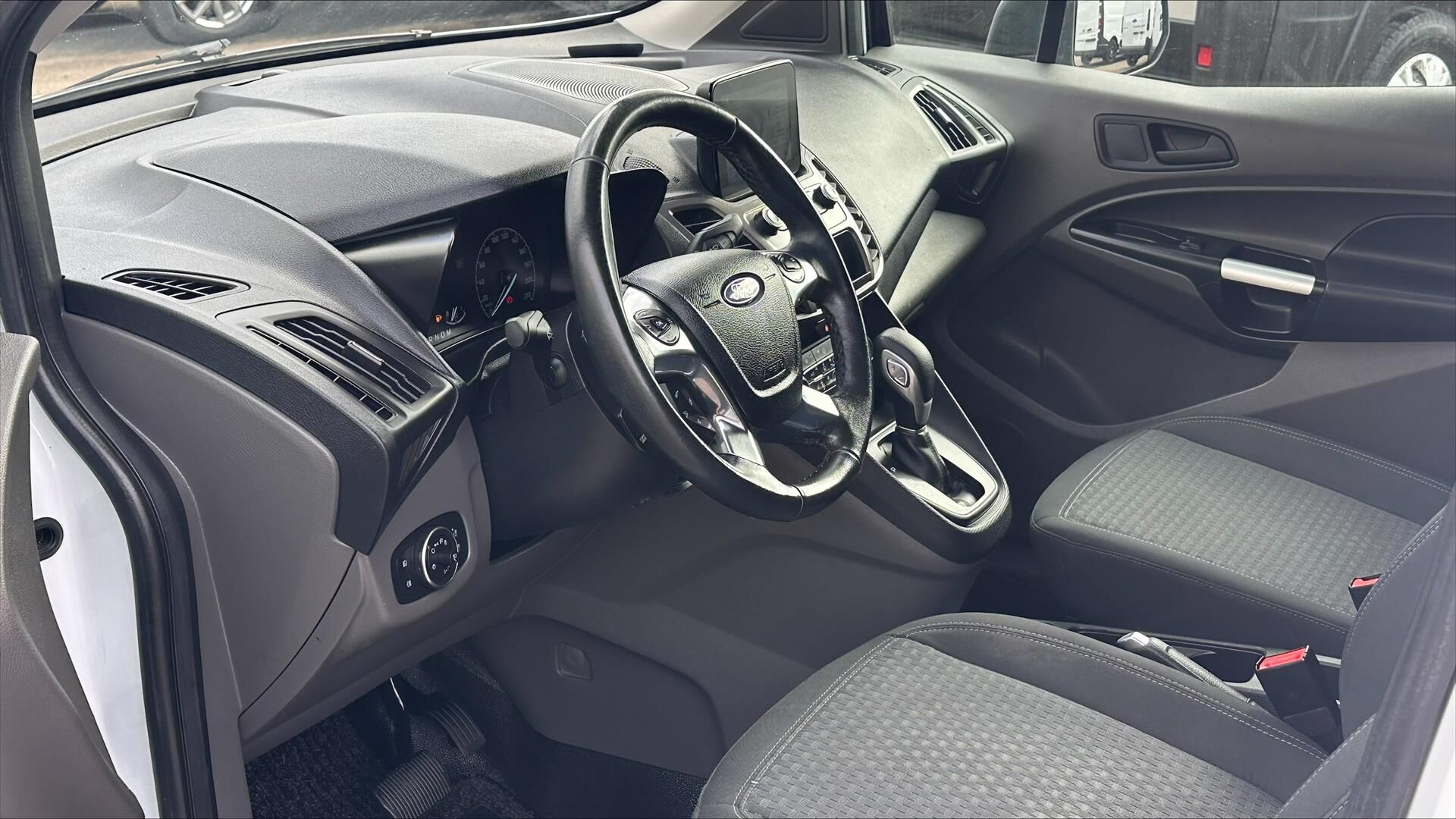 Billede af Ford Transit Connect Kort 1,5 EcoBlue Trend 120HK Van 8g Aut.