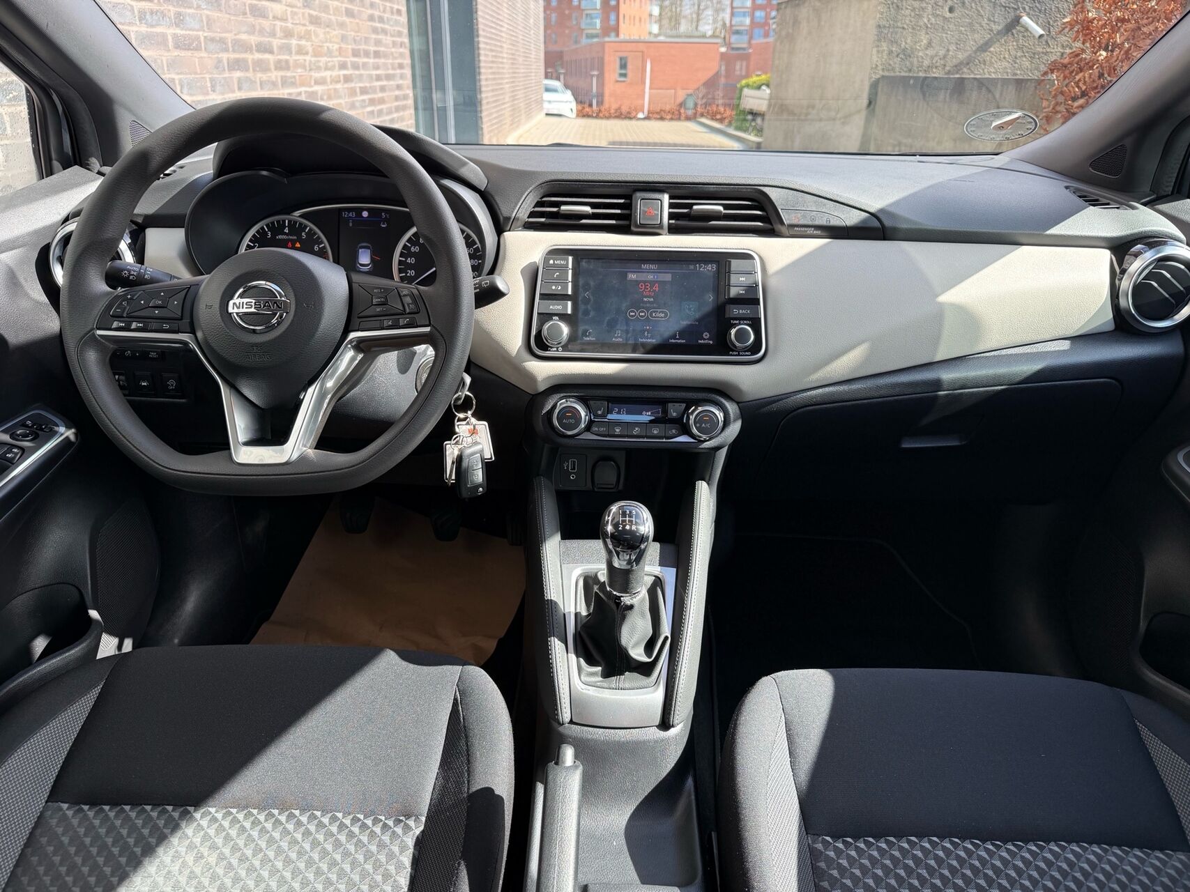 Billede af Nissan Micra 1,0 Acenta Convenience 92HK 5d