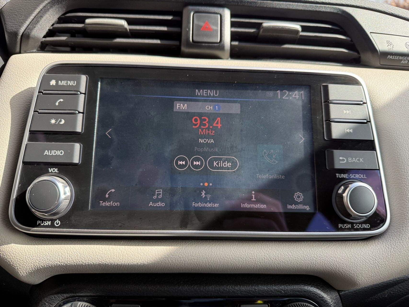 Billede af Nissan Micra 1,0 Acenta Convenience 92HK 5d