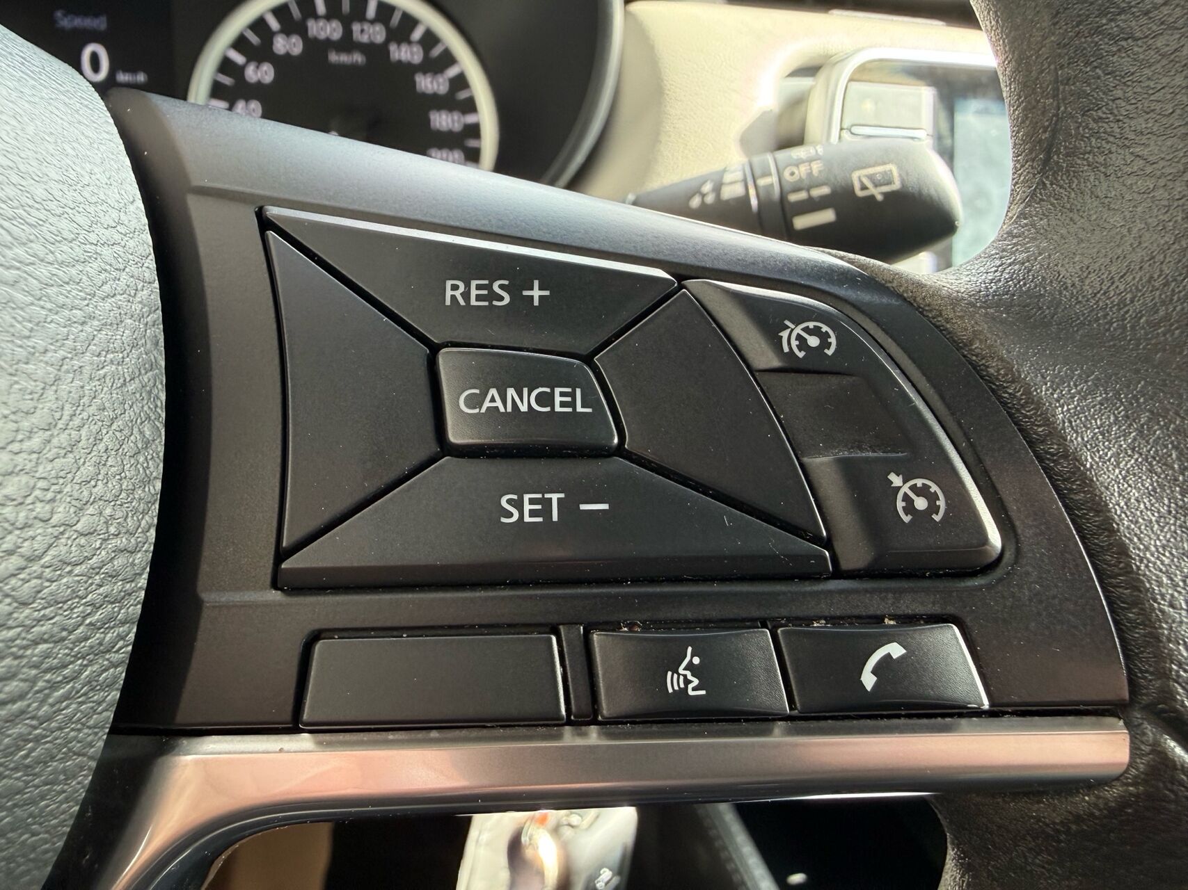 Billede af Nissan Micra 1,0 Acenta Convenience 92HK 5d