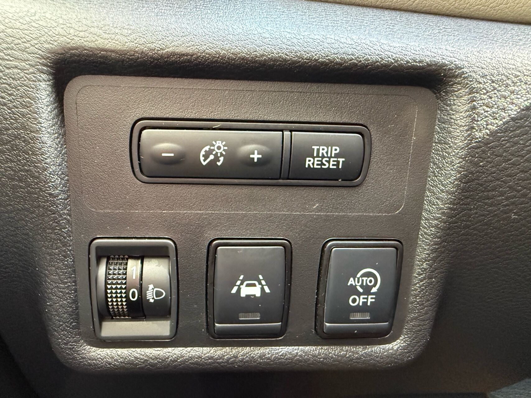 Billede af Nissan Micra 1,0 Acenta Convenience 92HK 5d