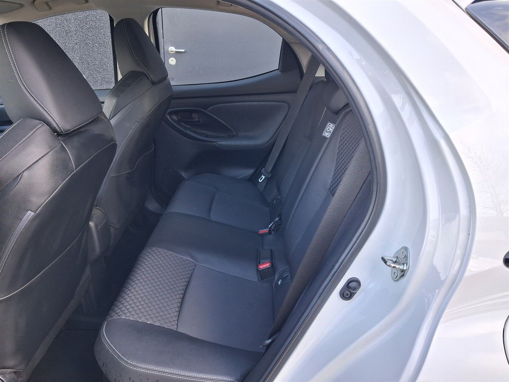 Billede af Mazda 2 1,5 VVT-I  Hybrid Agile Comfort CVT 116HK 5d Trinl. Gear