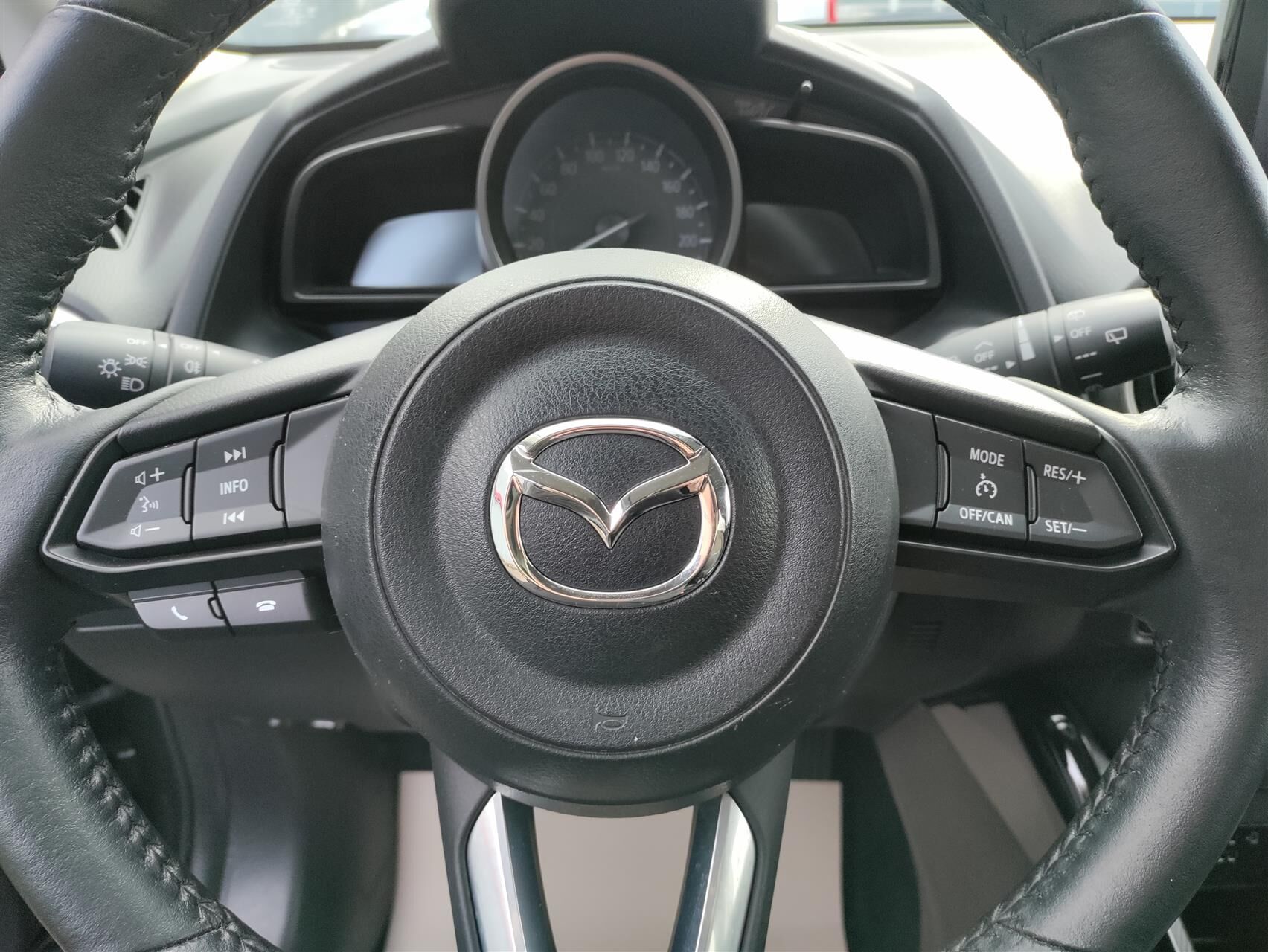 Billede af Mazda 2 1,5 Skyactiv-G Sky 90HK 5d 6g Aut.