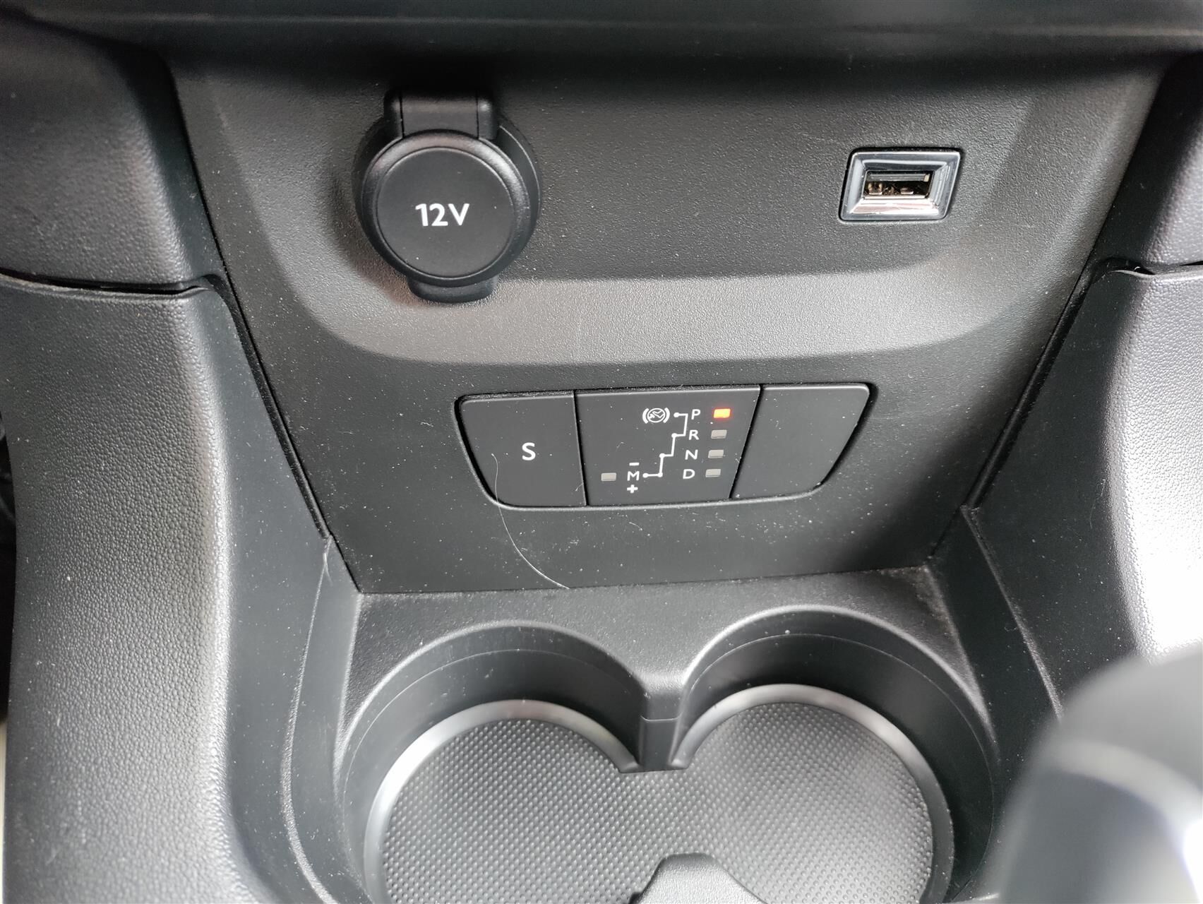 Billede af Citroën C3 1,2 PureTech Shine 110HK 5d 6g Aut.