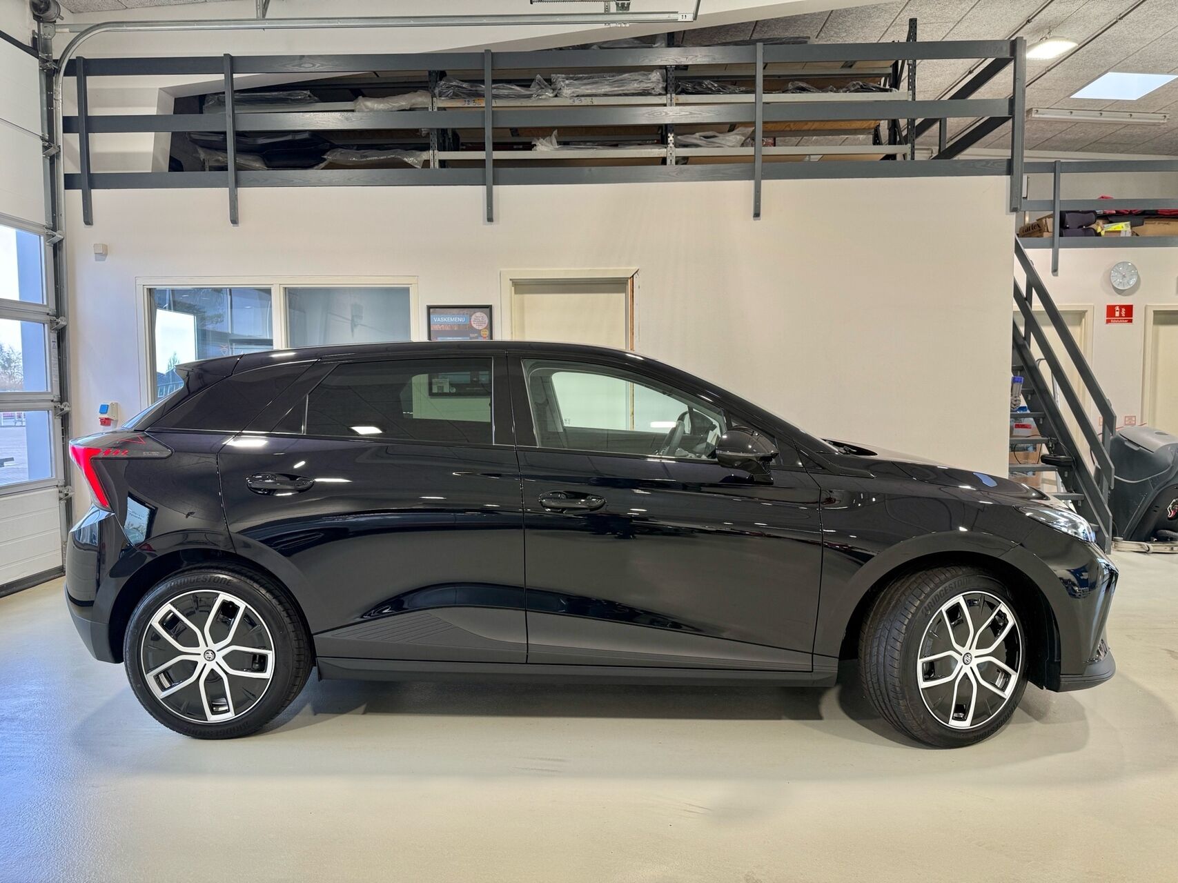 Billede af MG MG4 Electric EL Luxury Long Range 204HK 5d Aut.