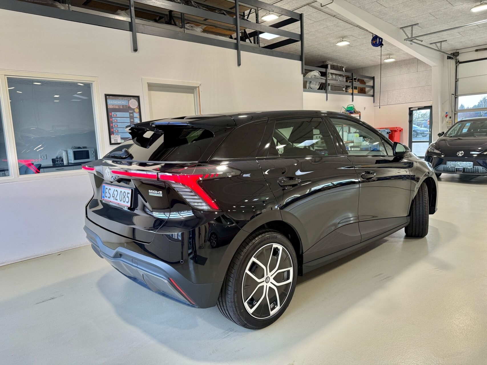 Billede af MG MG4 Electric EL Luxury Long Range 204HK 5d Aut.