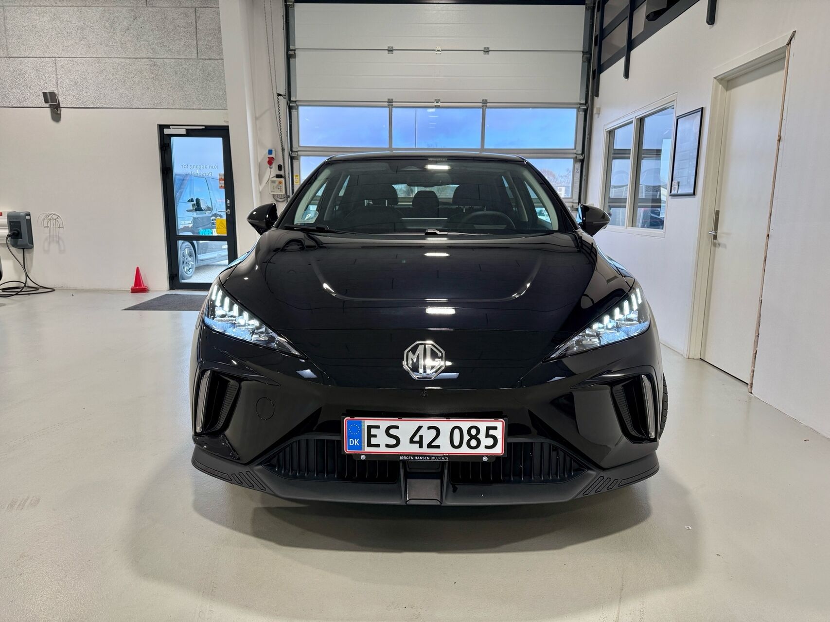 Billede af MG MG4 Electric EL Luxury Long Range 204HK 5d Aut.