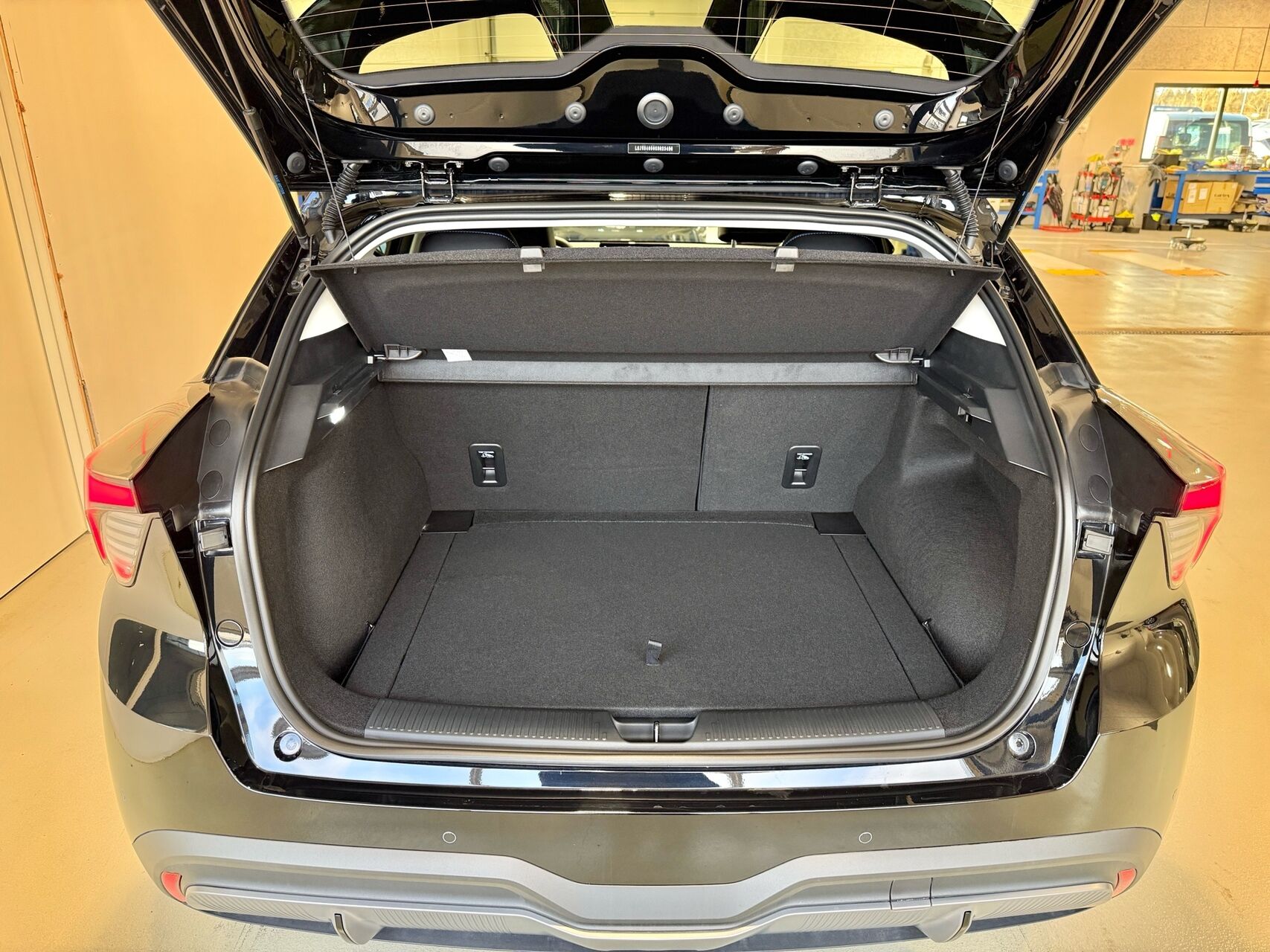 Billede af MG MG4 Electric EL Luxury Long Range 204HK 5d Aut.