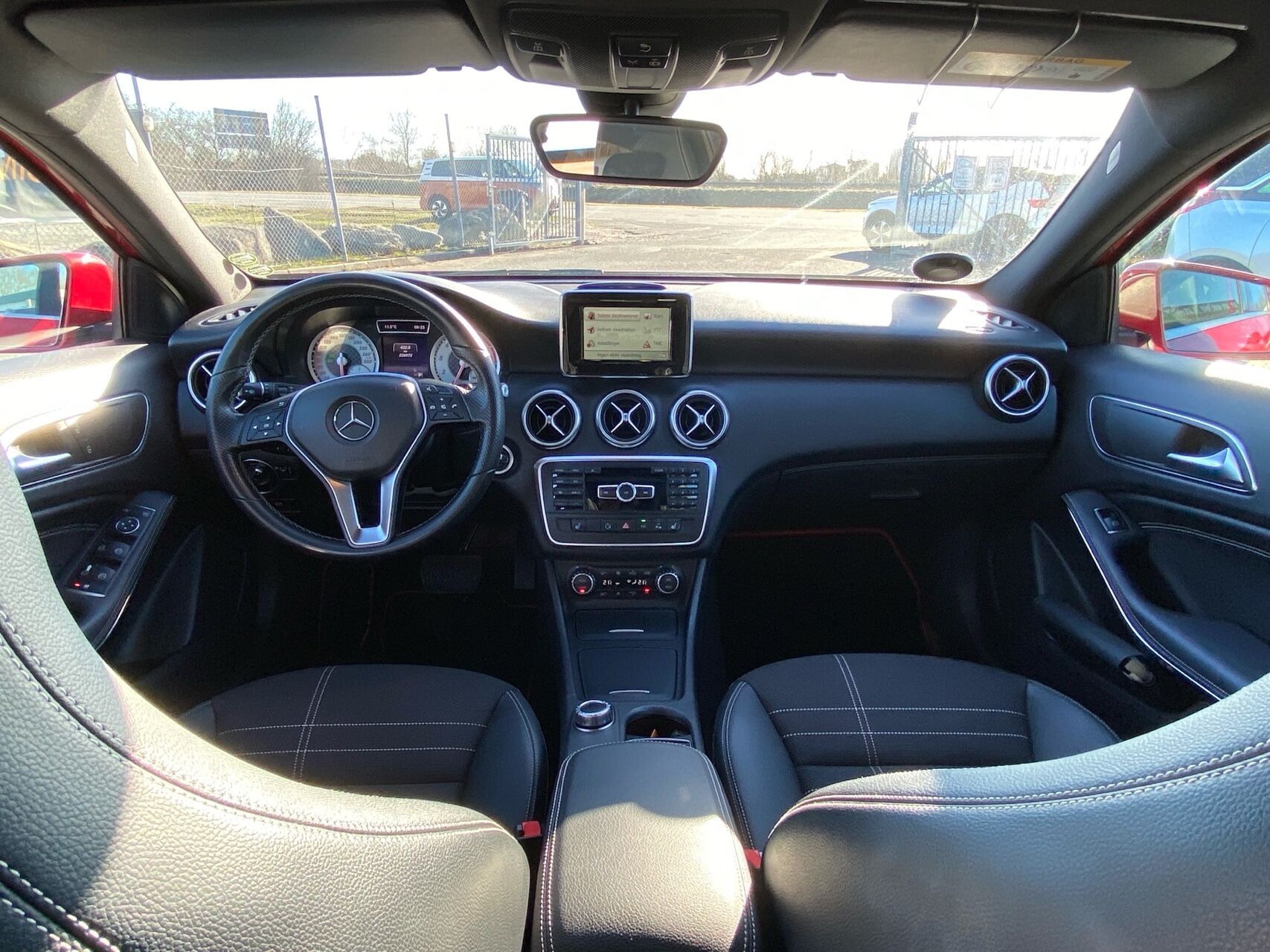 Billede af Mercedes-Benz A200 1,6 Business 7G-DCT 156HK 5d 7g Aut.