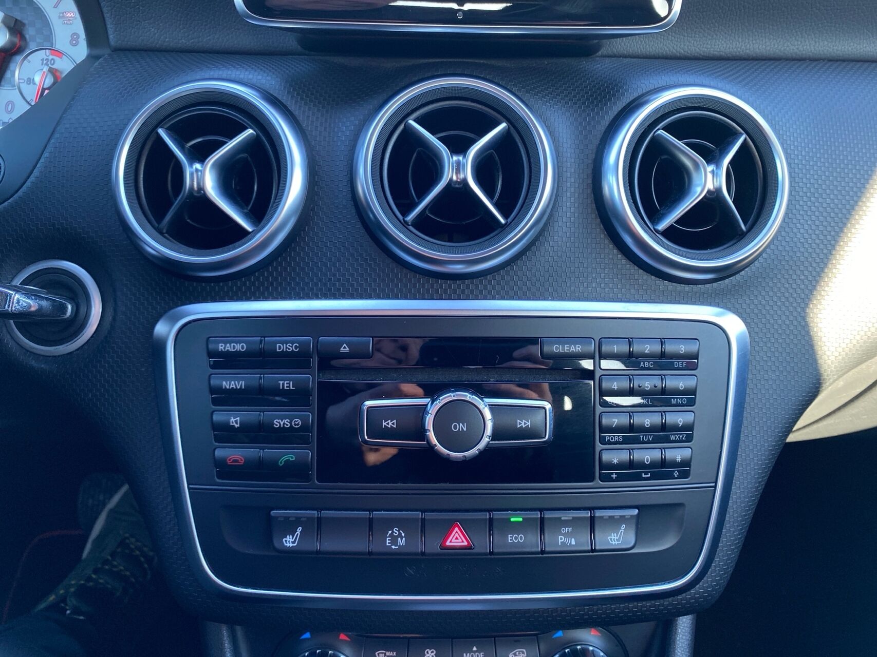 Billede af Mercedes-Benz A200 1,6 Business 7G-DCT 156HK 5d 7g Aut.