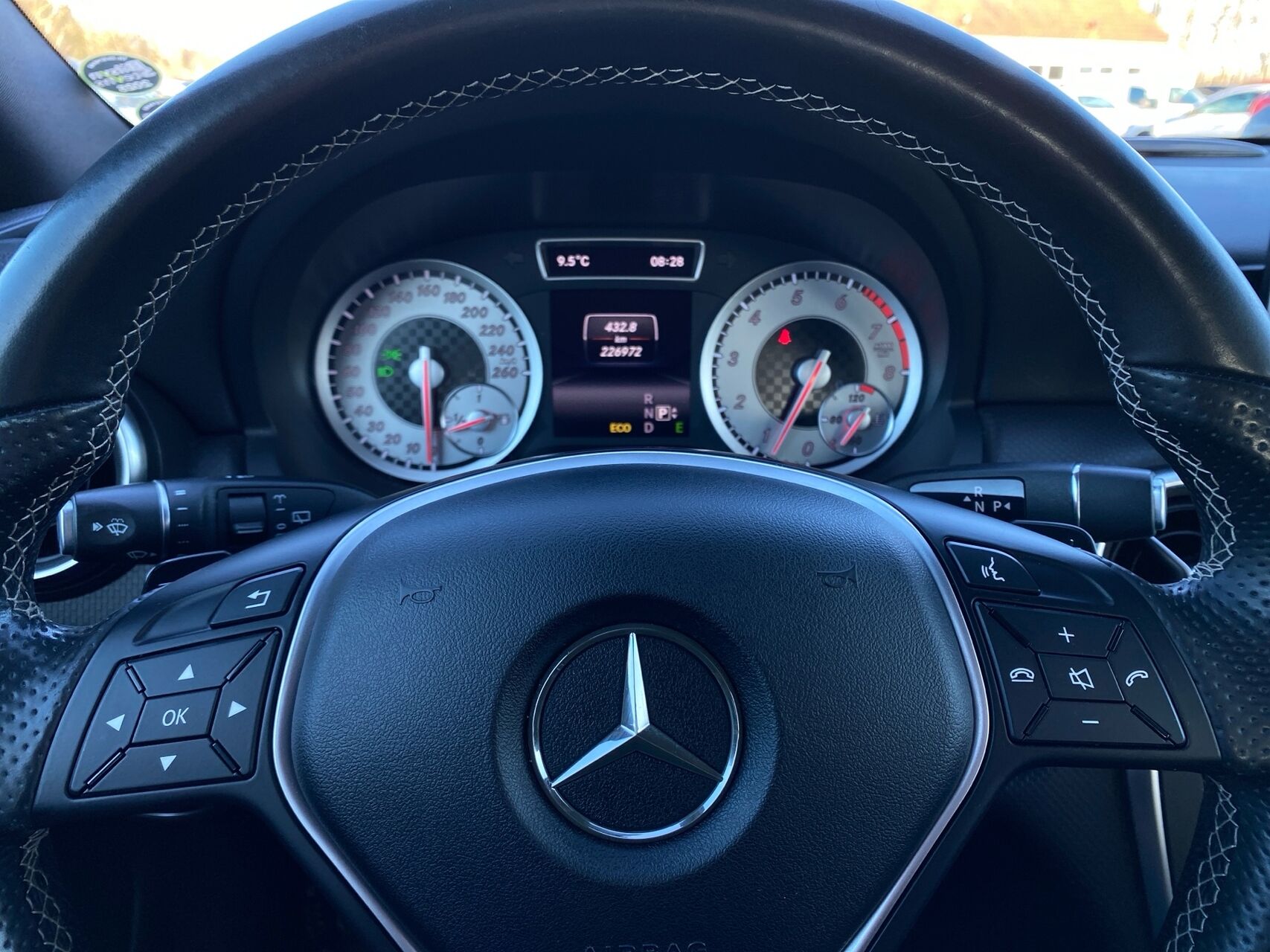 Billede af Mercedes-Benz A200 1,6 Business 7G-DCT 156HK 5d 7g Aut.