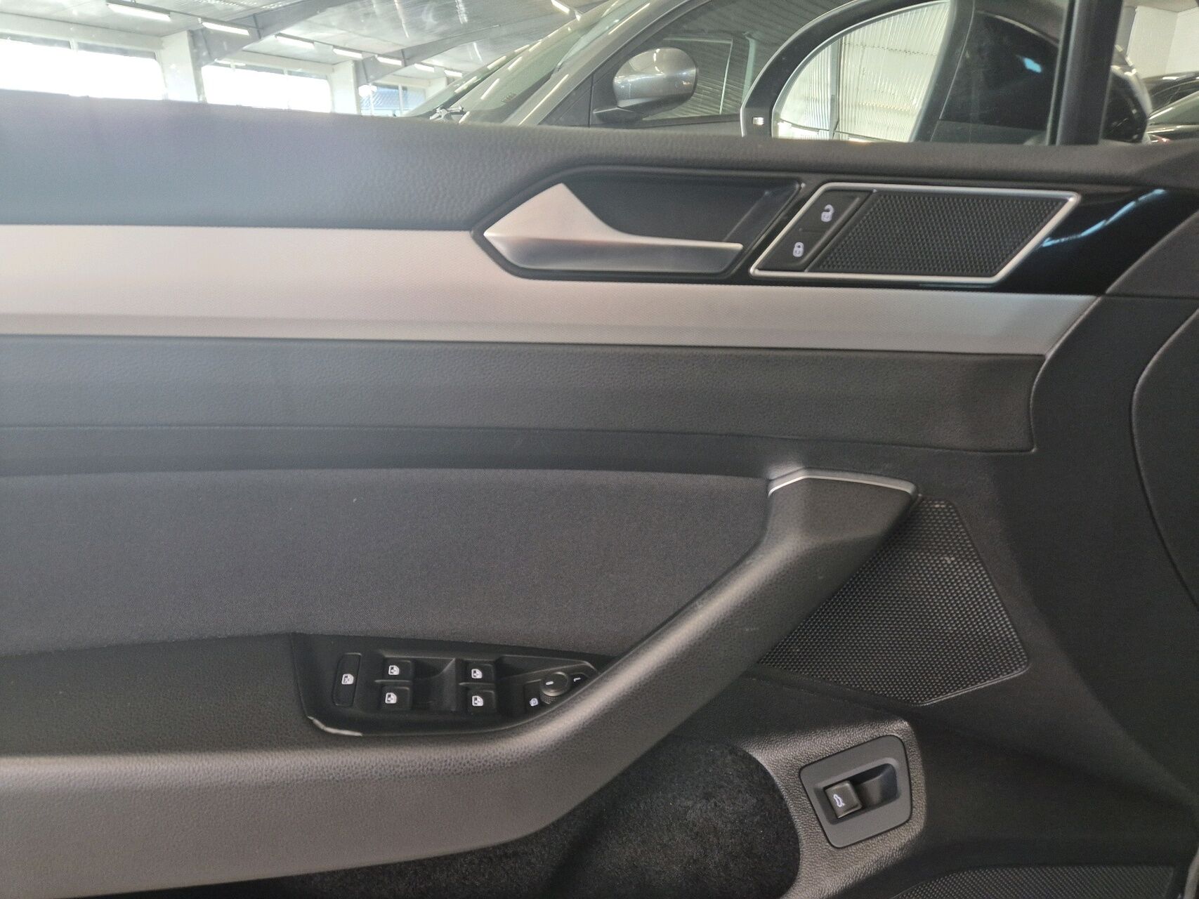 Billede af VW Passat Variant 2,0 TDI BMT Comfortline Premium DSG 150HK Stc 6g Aut.