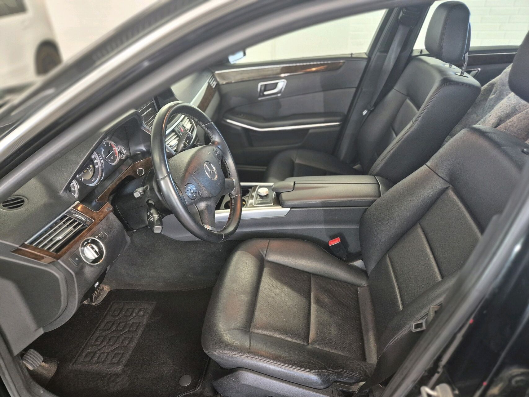 Billede af Mercedes-Benz E220 d 2,1 CDI BlueEfficiency 170HK Aut.