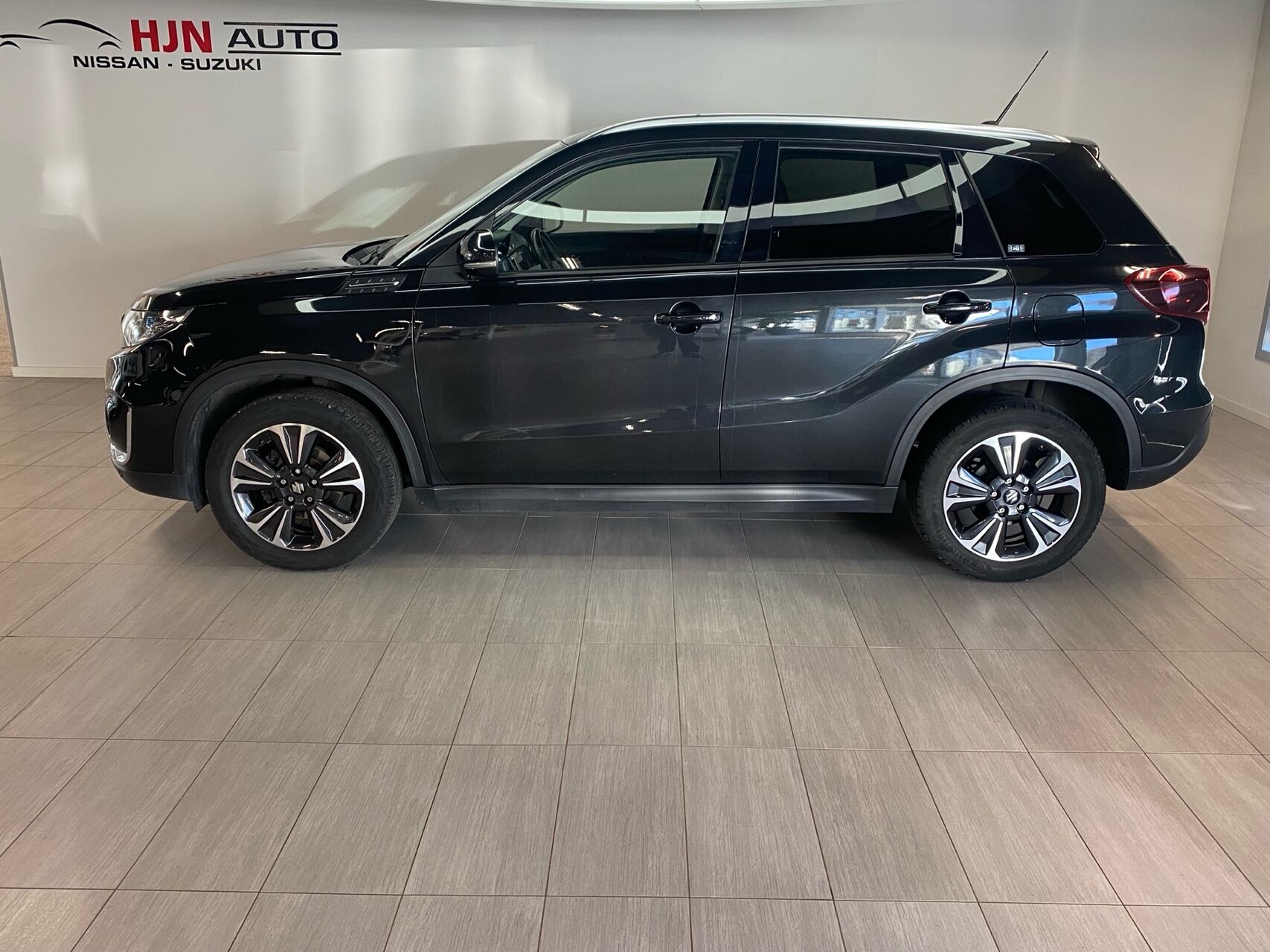 Billede af Suzuki Vitara 1,0 Boosterjet Adventure 112HK 5d