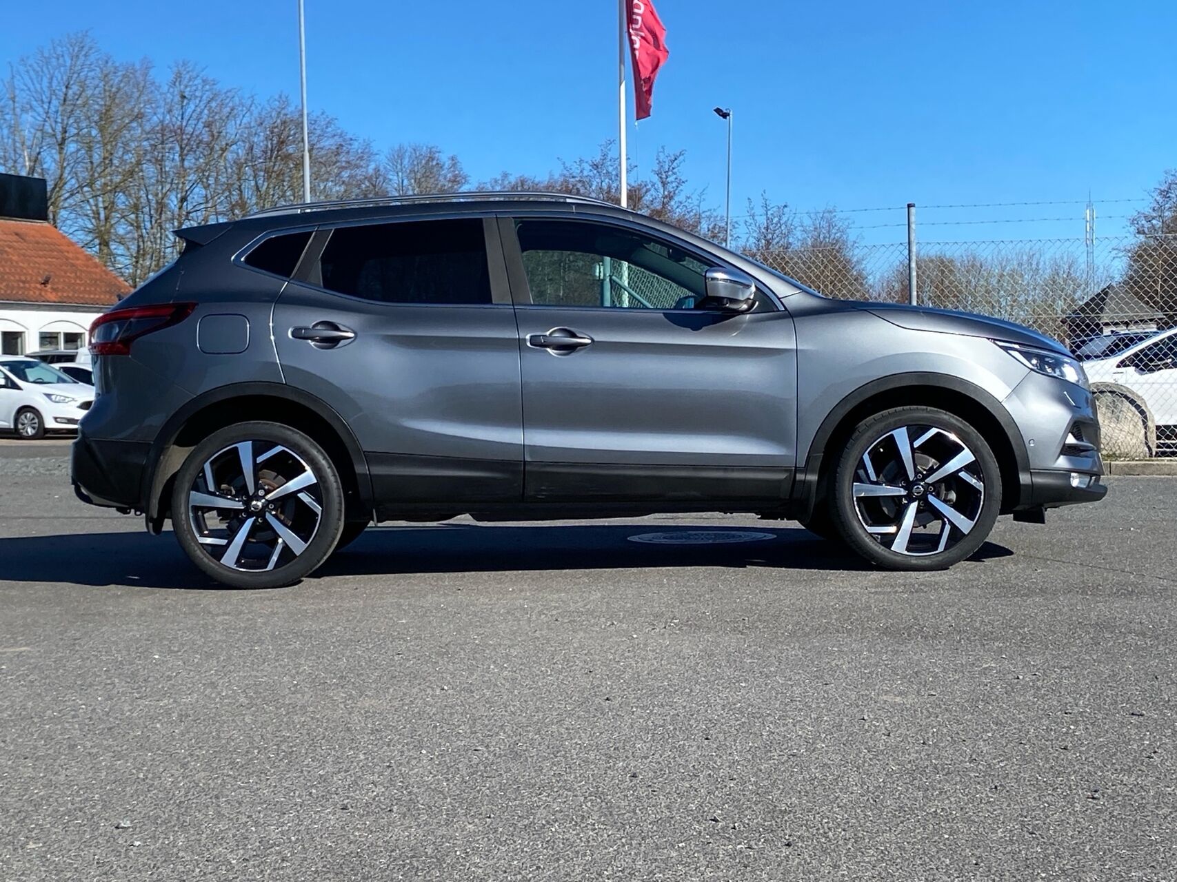 Billede af Nissan Qashqai 1,2 Dig-T Tekna+ X-Tronic 115HK 5d 6g Aut.