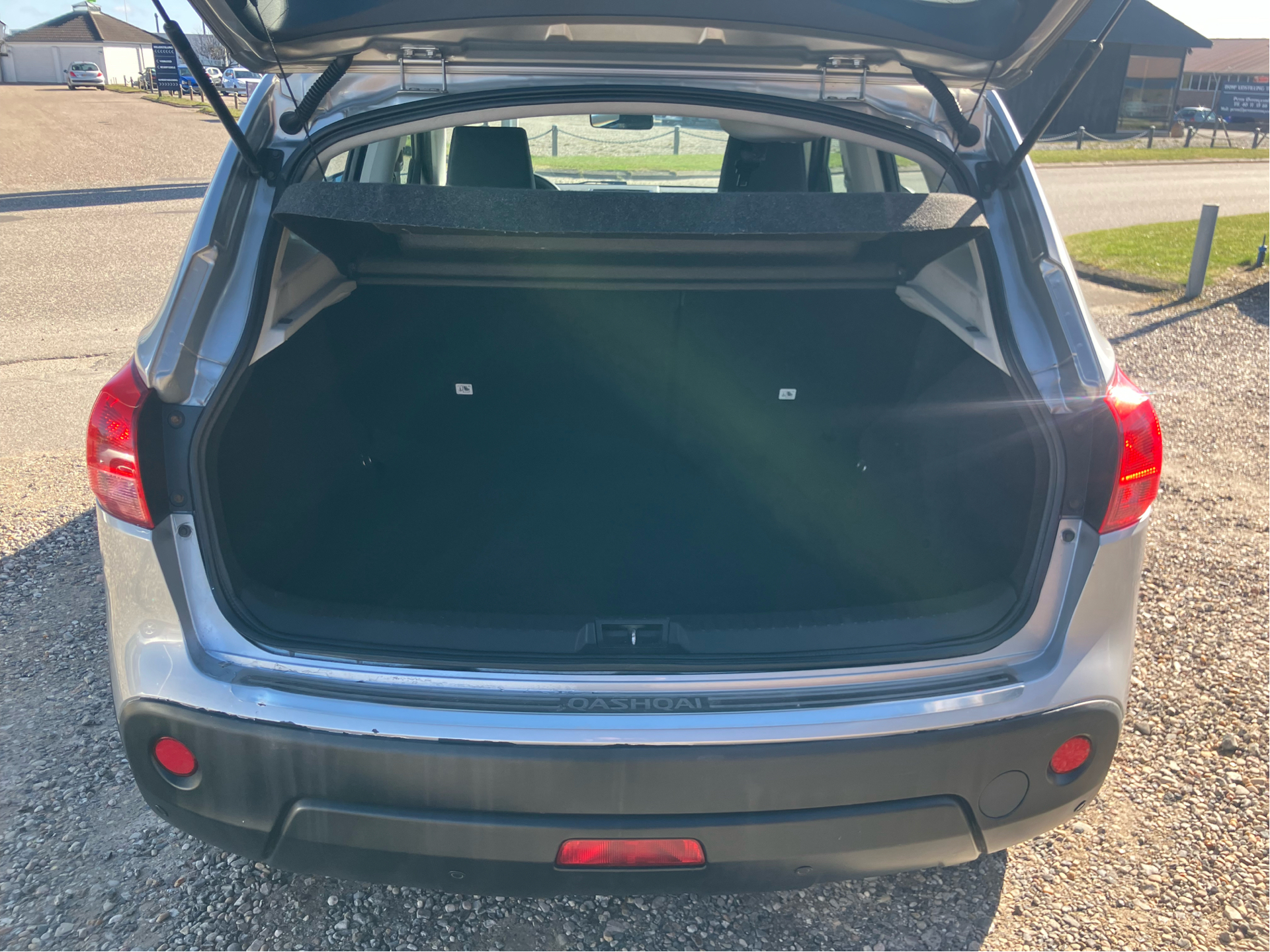 Billede af Nissan Qashqai 1,6 16V Acenta 4x2 115HK 5d
