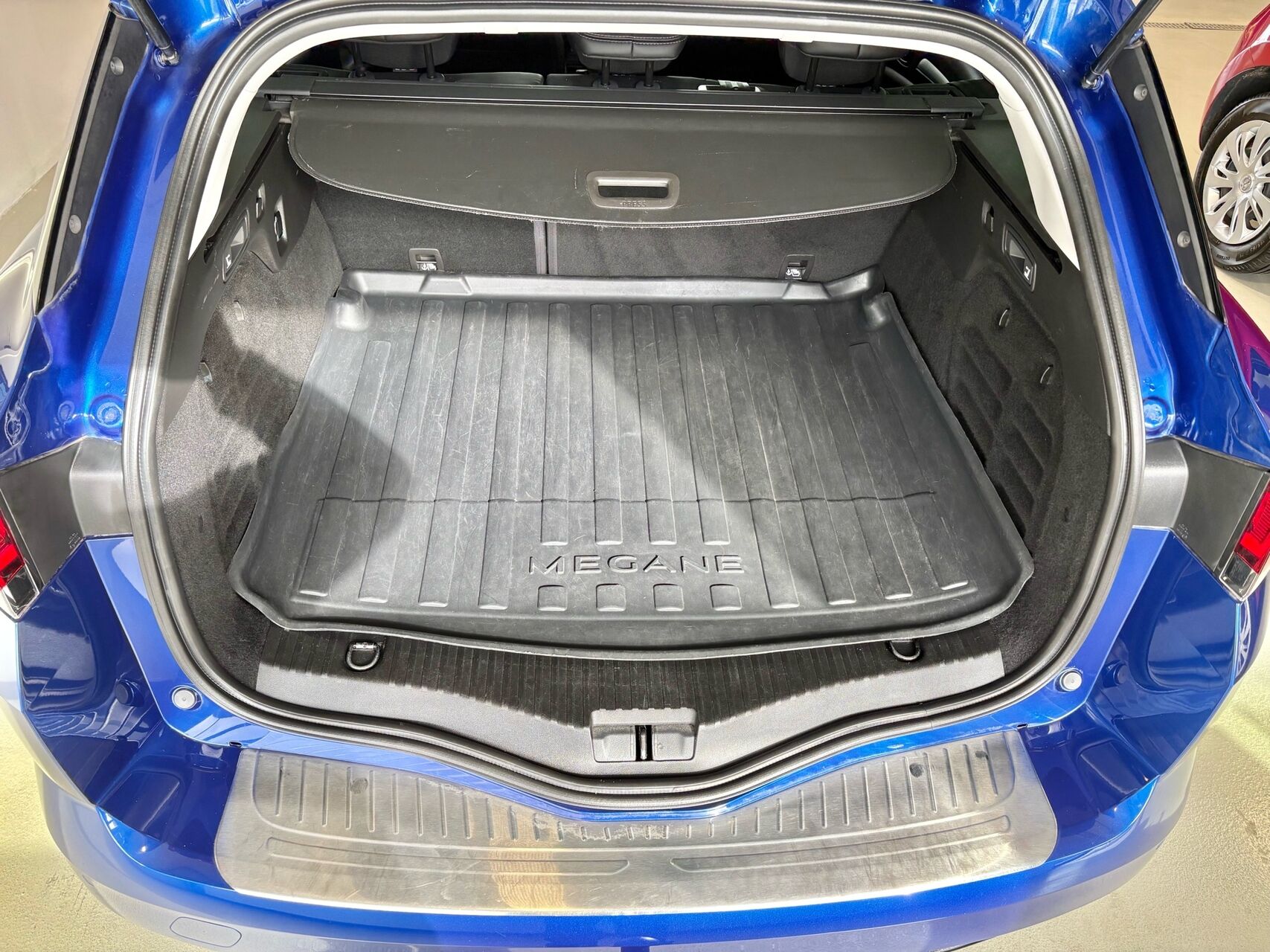 Billede af Renault Mégane Sport Tourer 1,6 E-TECH  Plugin-hybrid Intens 160HK Stc Aut.