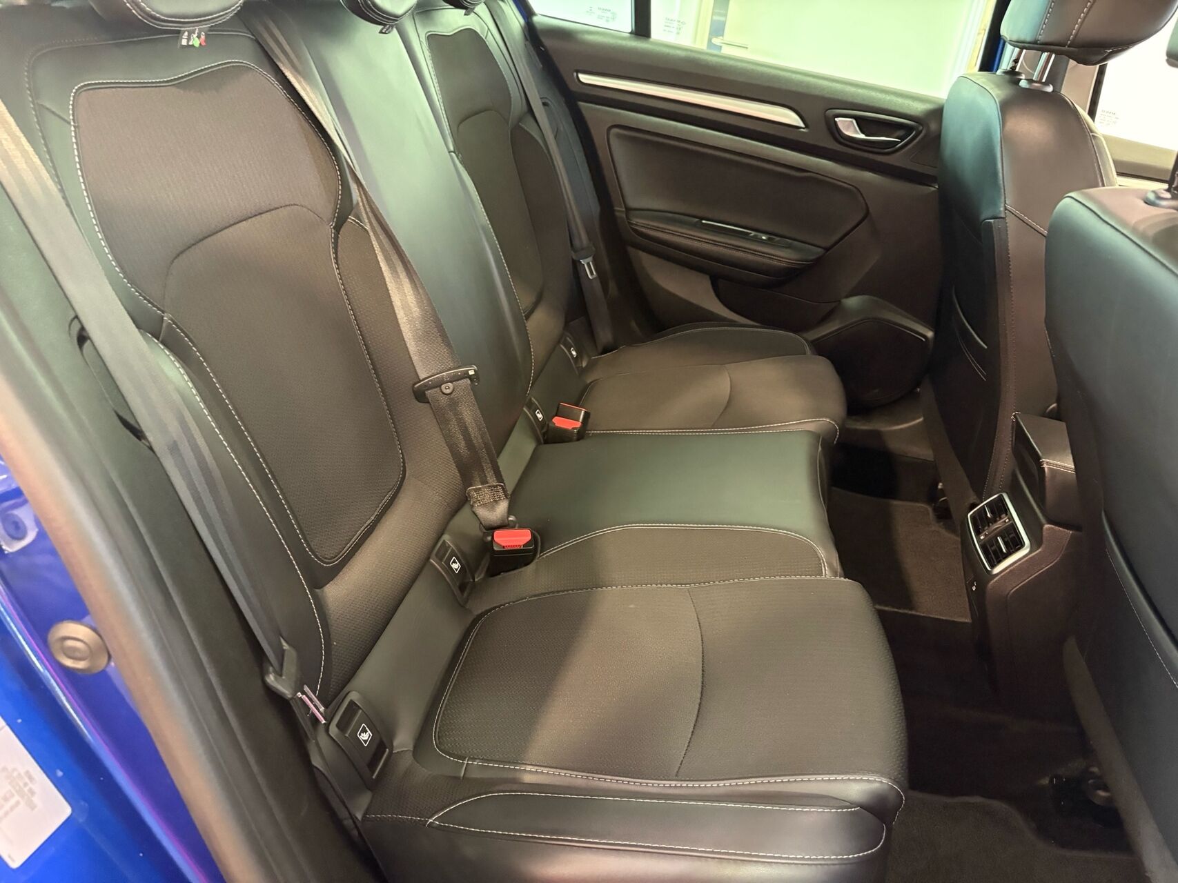 Billede af Renault Mégane Sport Tourer 1,6 E-TECH  Plugin-hybrid Intens 160HK Stc Aut.