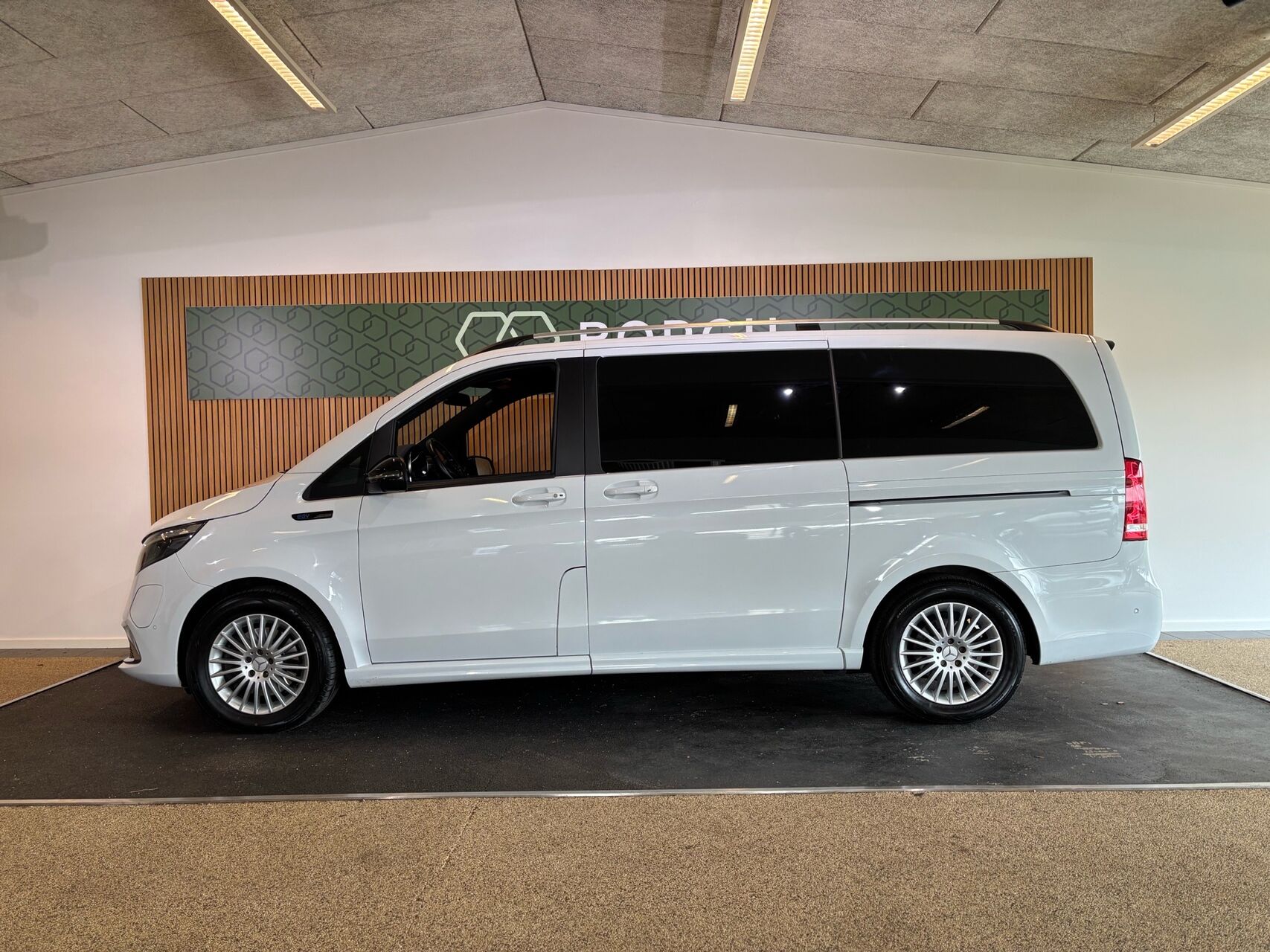 Billede af Mercedes-Benz EQV 300 Lang EL Avantgarde 204HK Aut.