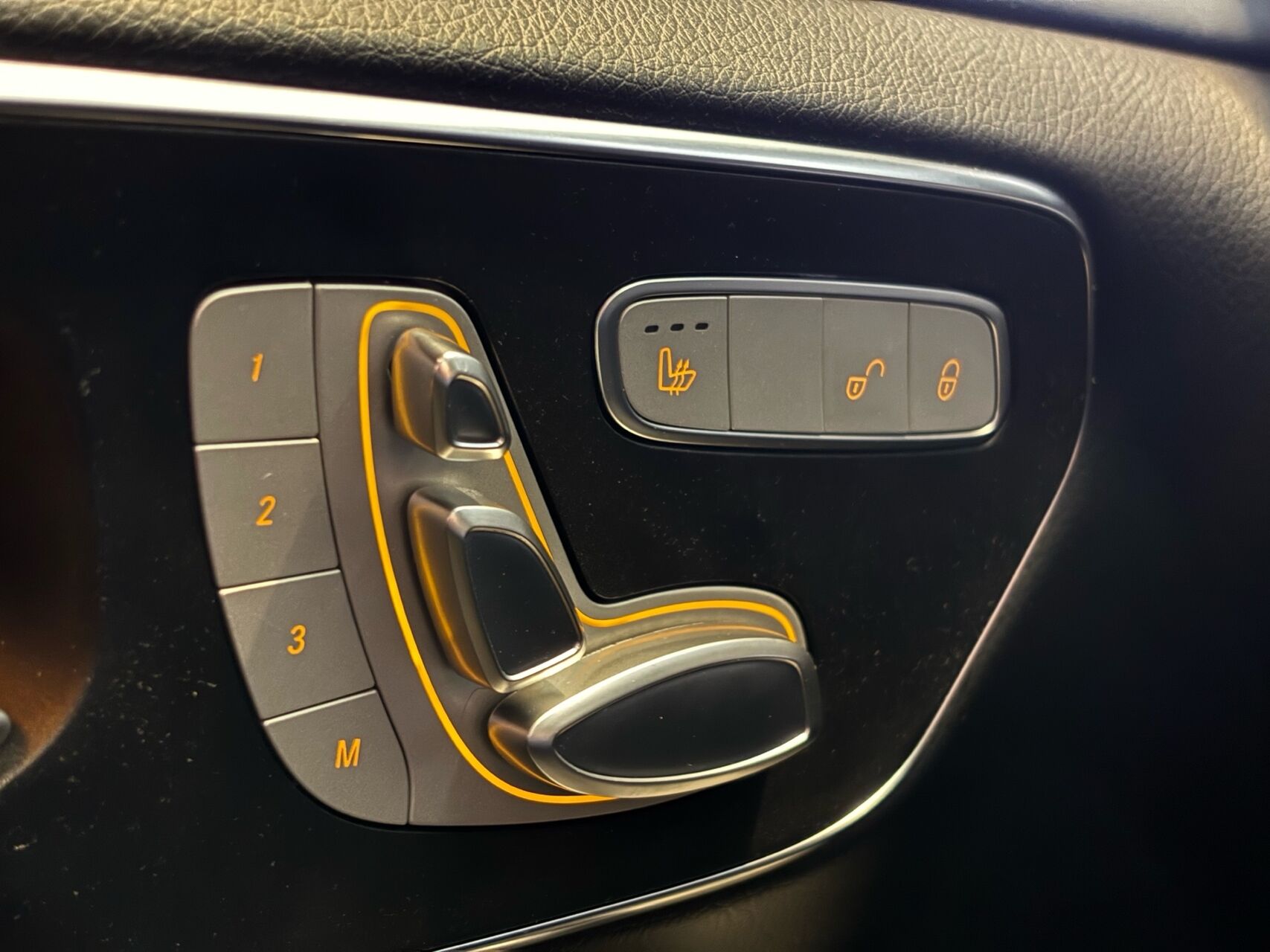 Billede af Mercedes-Benz EQV 300 Lang EL Avantgarde 204HK Aut.