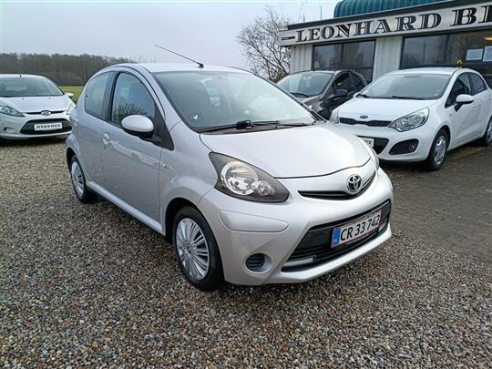 Toyota Aygo 1,0 VSC 68HK 3d