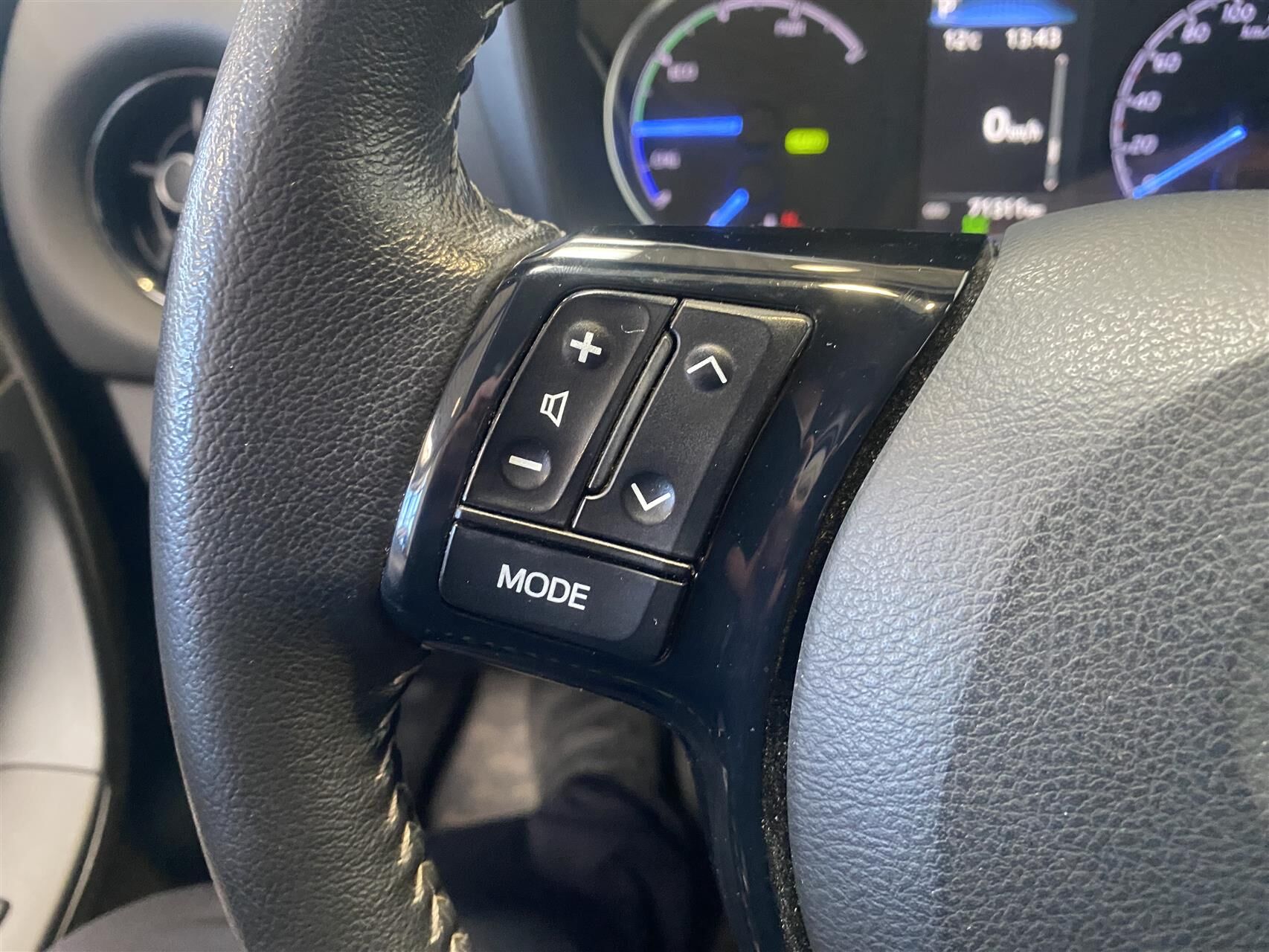 Billede af Toyota Yaris 1,5 Hybrid H2 Exclusive E-CVT 100HK 5d Trinl. Gear