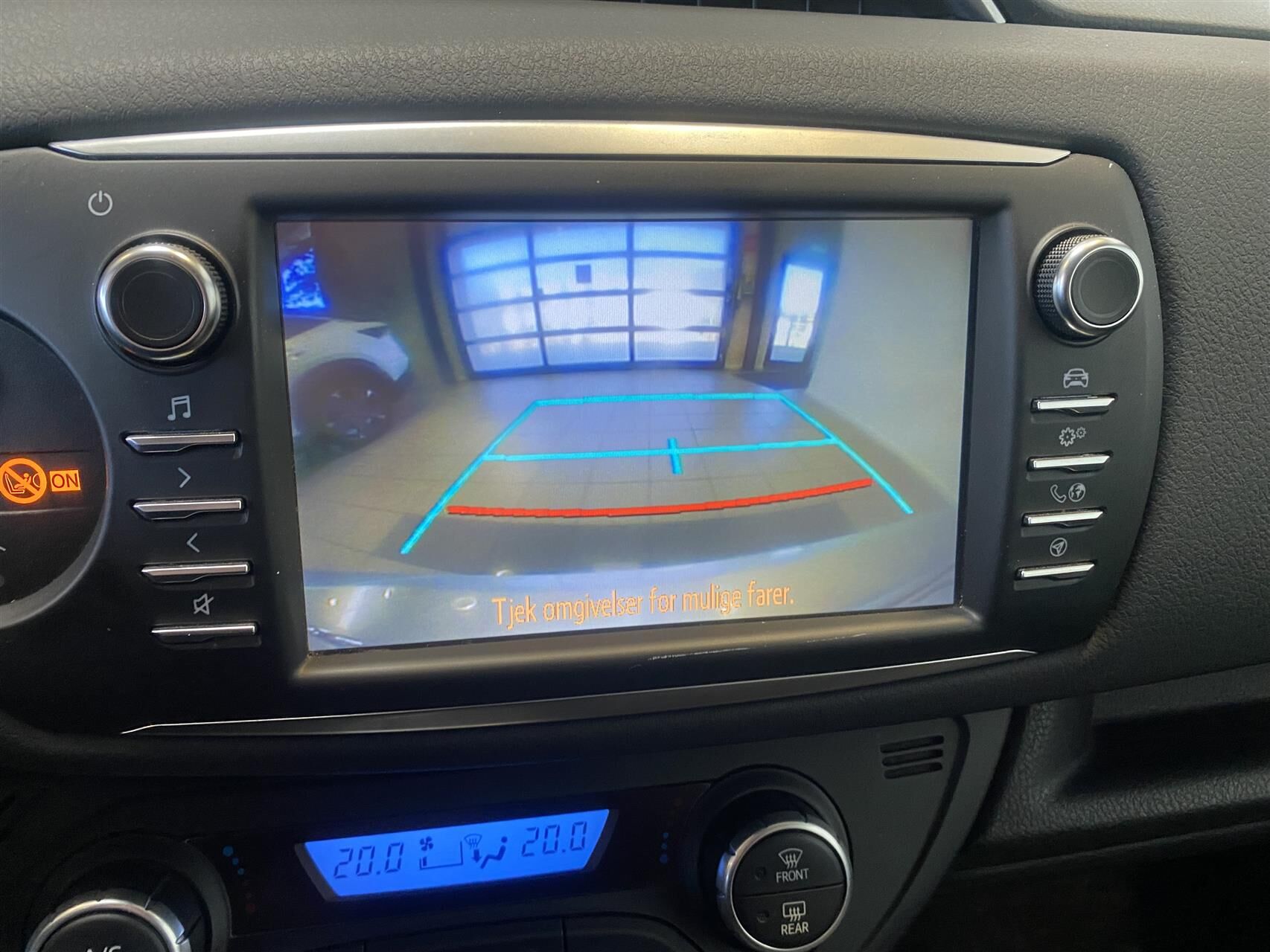 Billede af Toyota Yaris 1,5 Hybrid H2 Exclusive E-CVT 100HK 5d Trinl. Gear