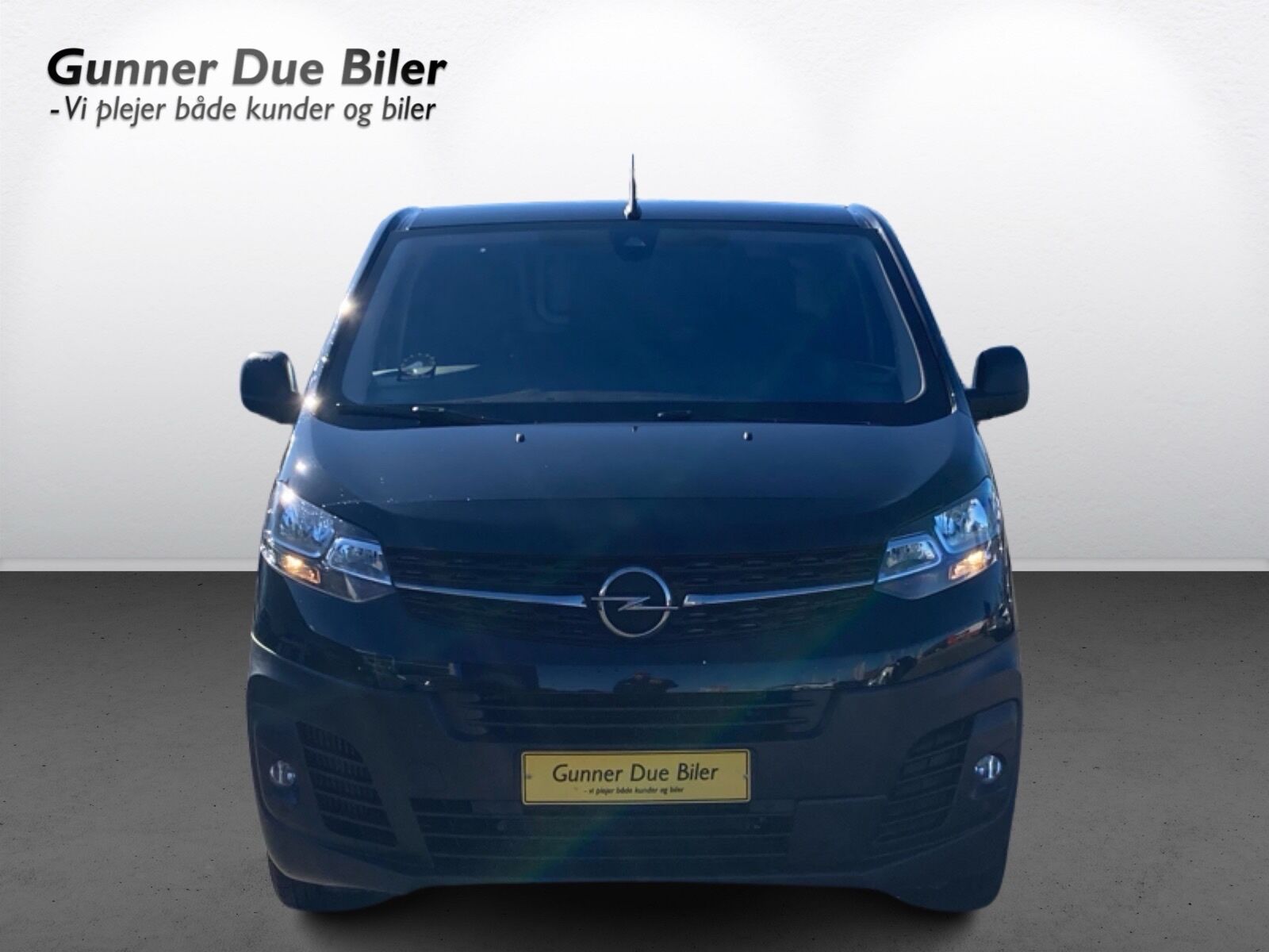 Billede af Opel Vivaro L3V2 2,0 BlueHDi Enjoy+ AT8 145HK Van 8g Aut.