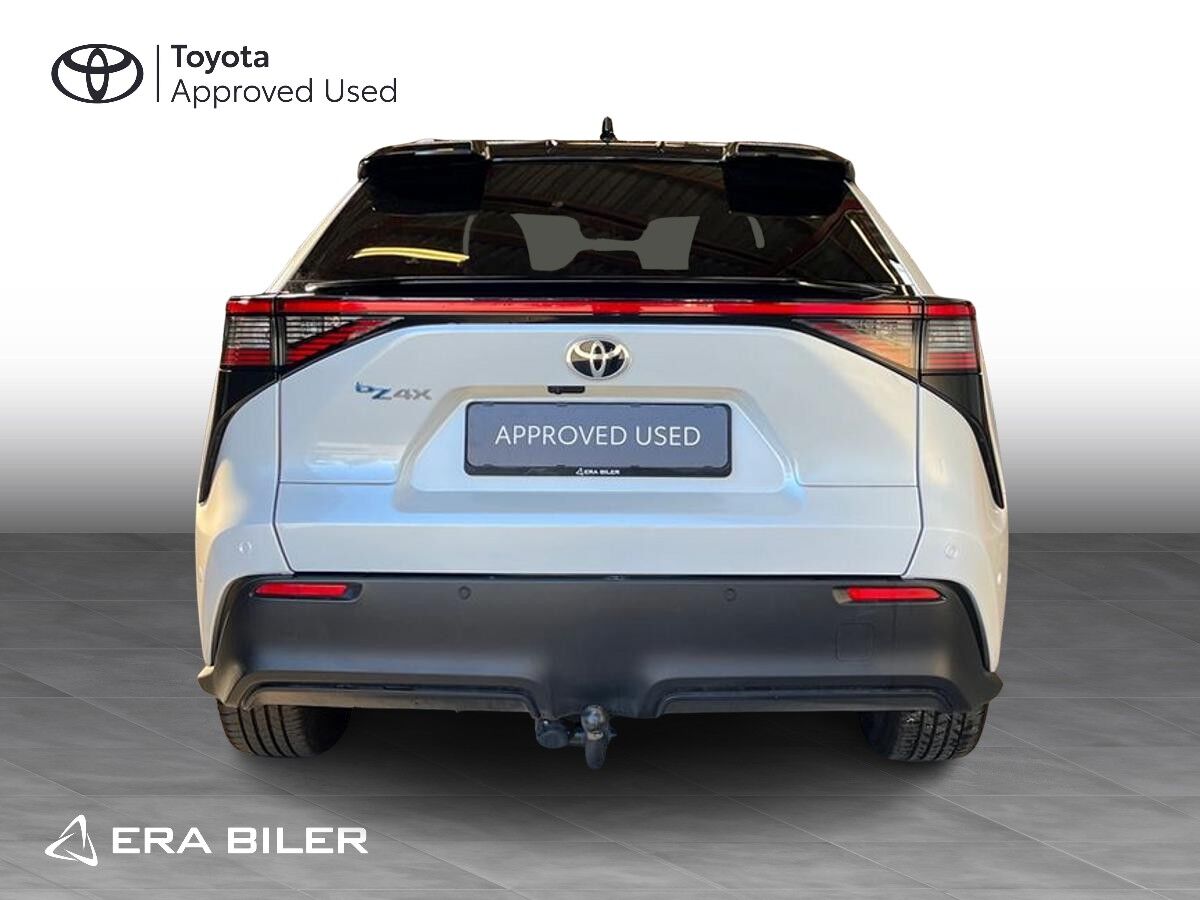 Billede af Toyota bZ4X SUV 150 kW (204 hk) aut. gear Executive Premium